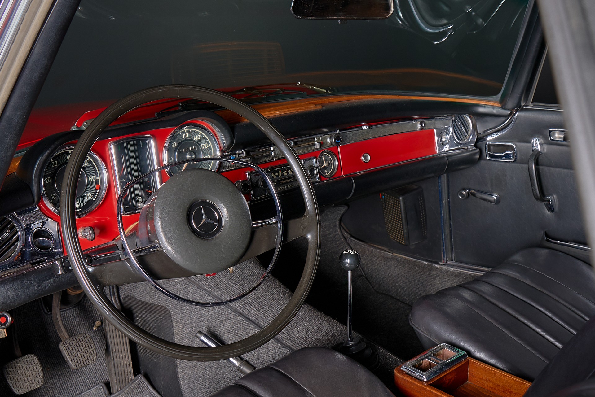 MERCEDES-BENZ 250 SL Pagode-image-10