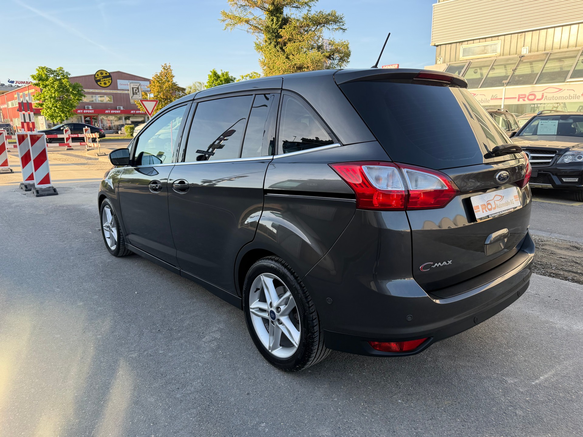 FORD GrC-Max 1.5 SCTi Titanium X-image-6