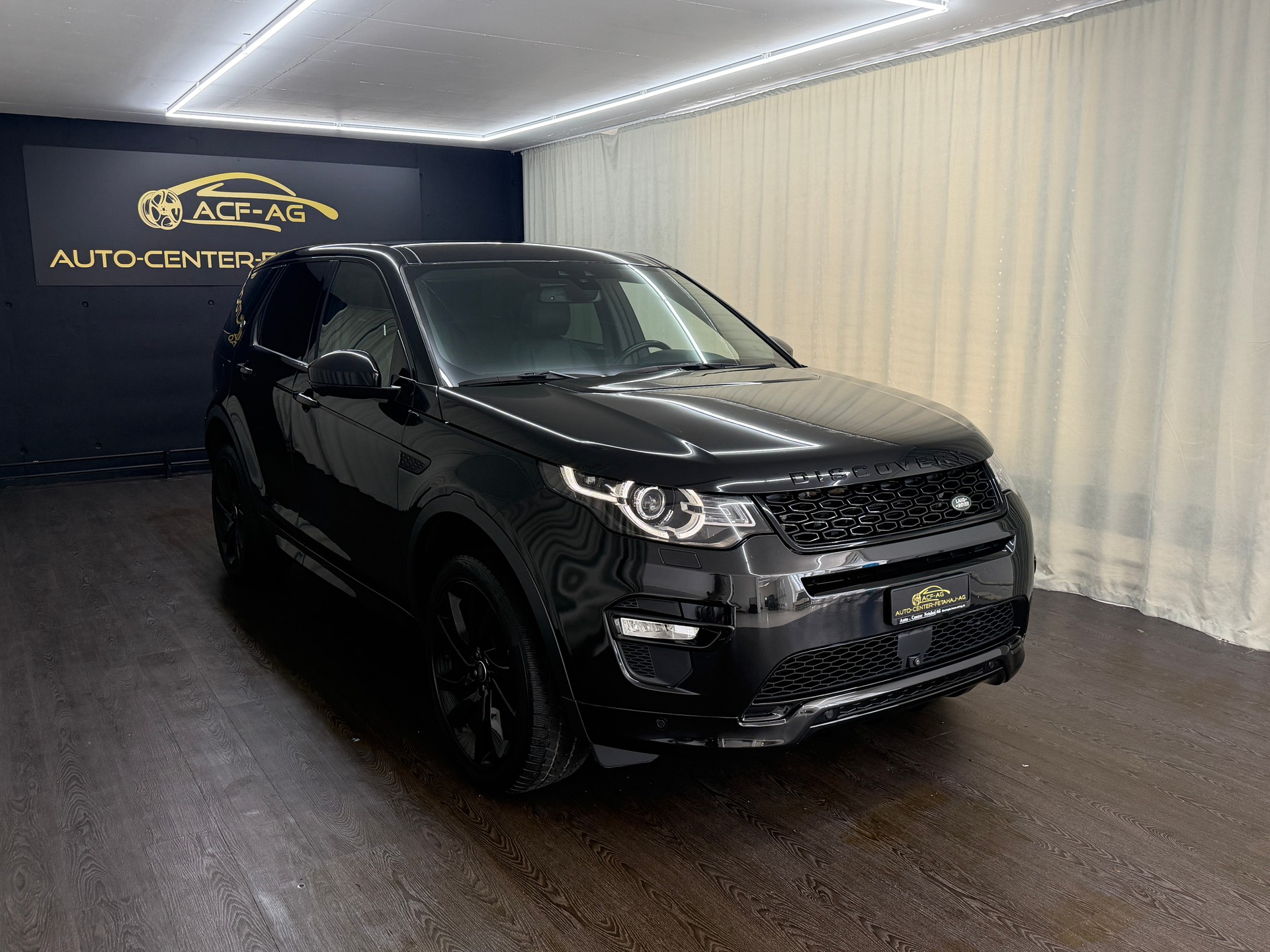 LAND ROVER Discovery Sport 2.0 Si4 HSE AT9-image-2