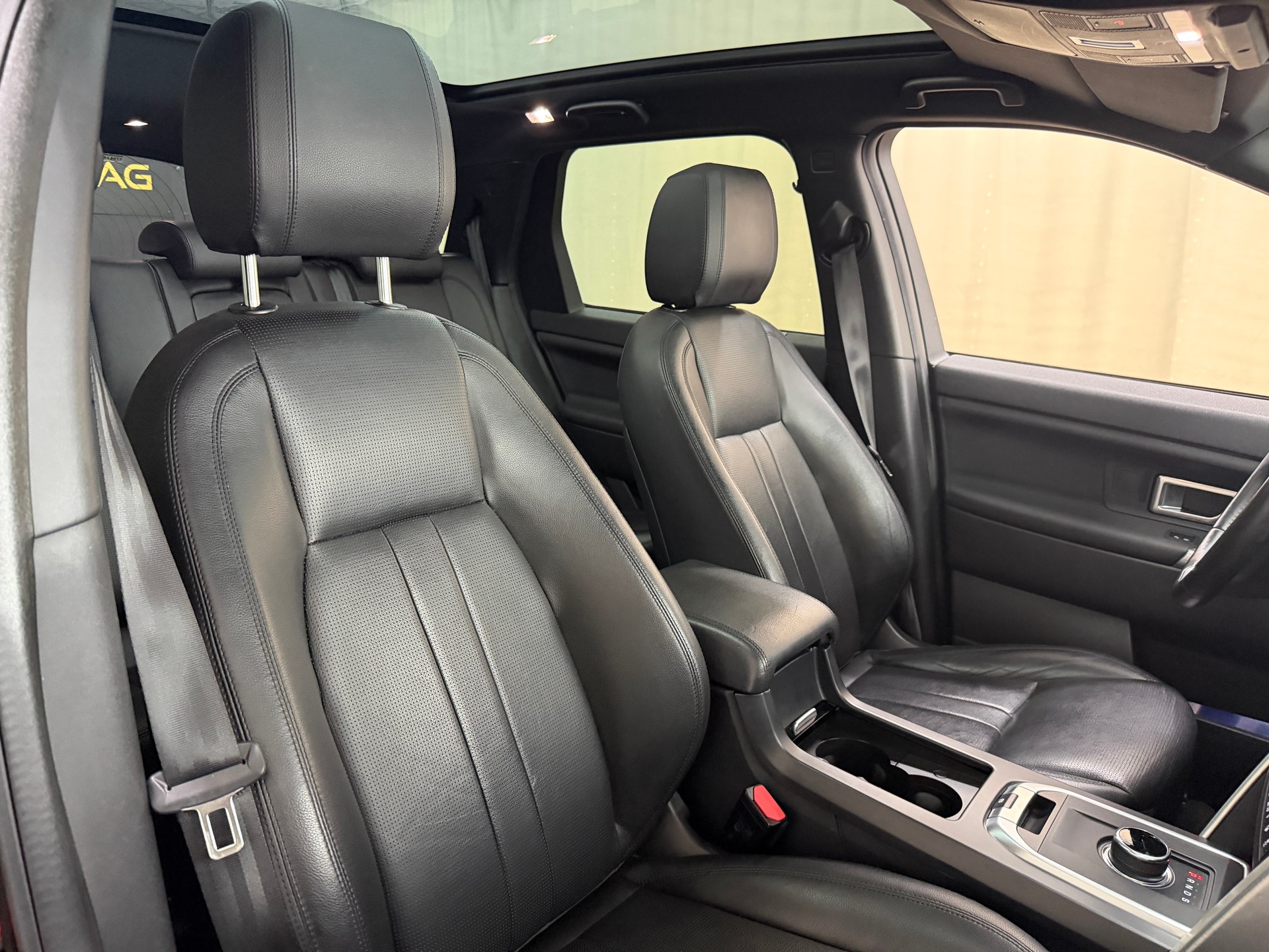 LAND ROVER Discovery Sport 2.0 Si4 HSE AT9-image-14