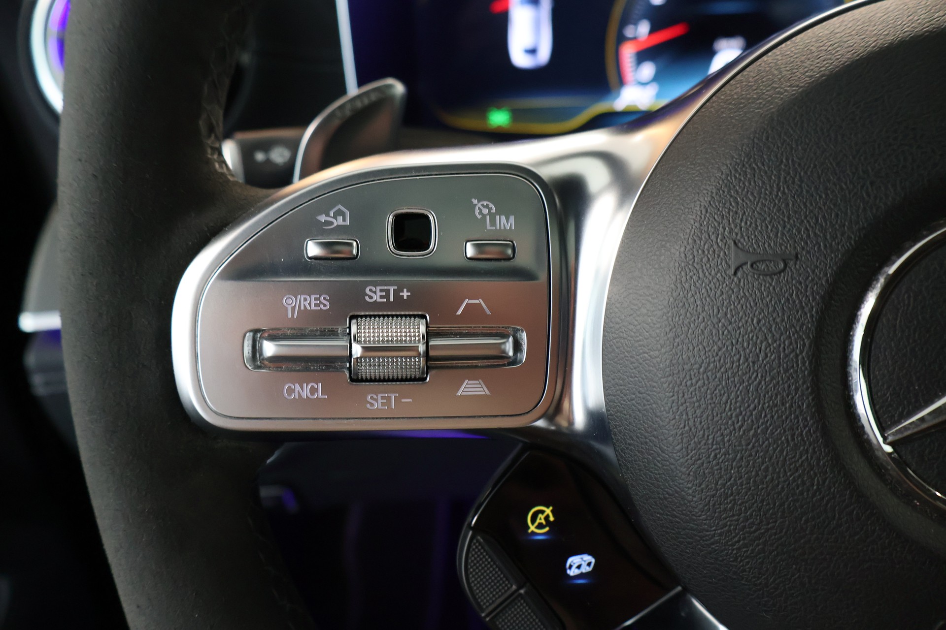 MERCEDES-BENZ AMG GT 4 63 S 4Matic+ Speedshift MCT-image-18