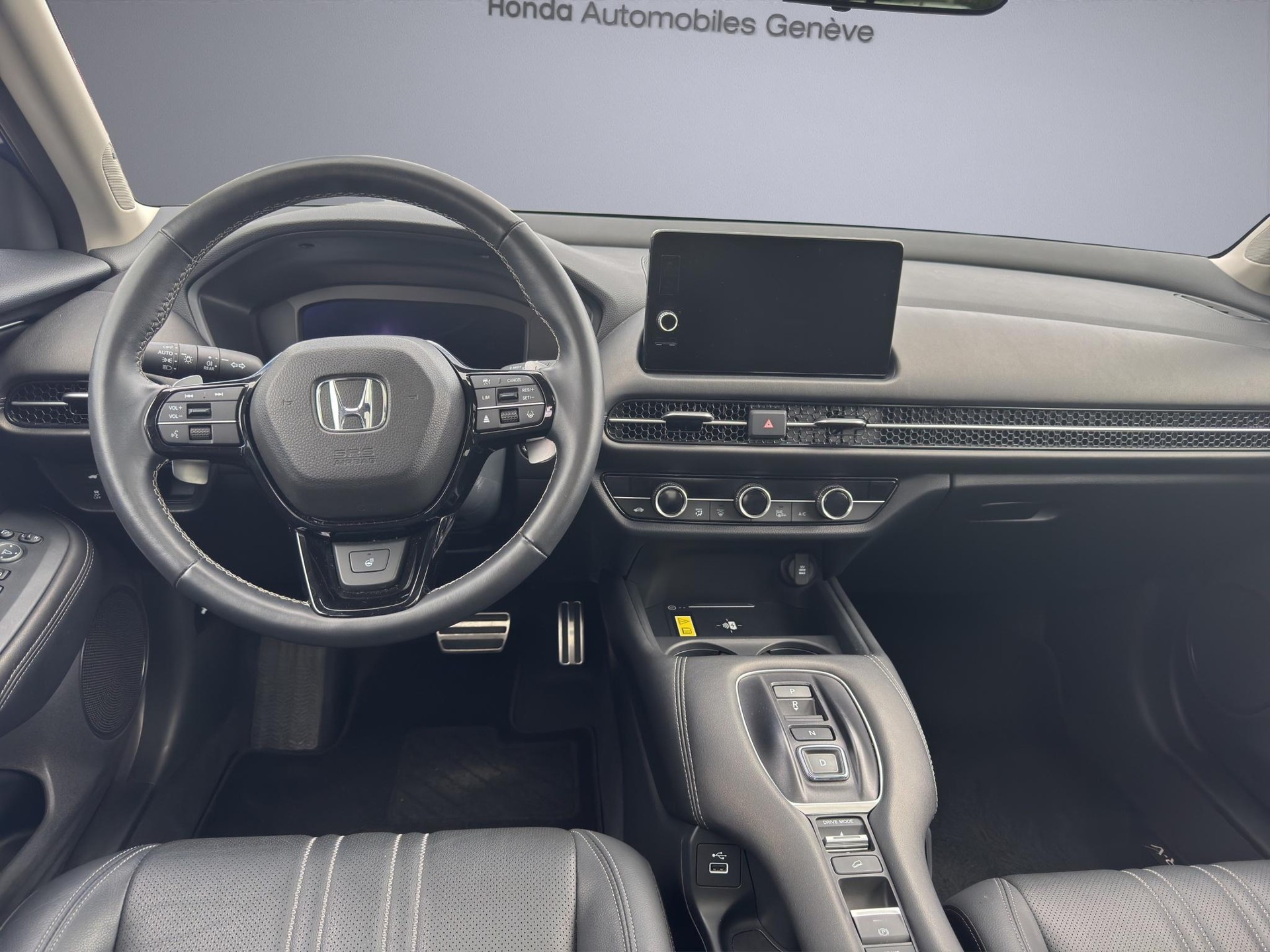 HONDA ZR-V 2.0 i-MMD Advance-image-8