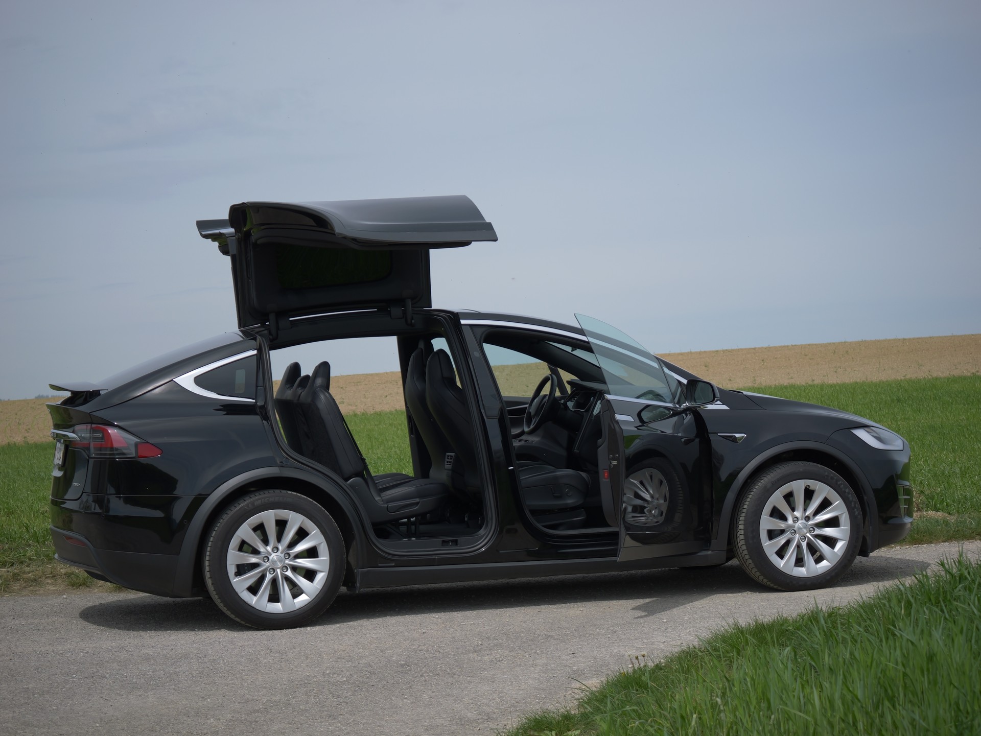 TESLA 75 D-image-13