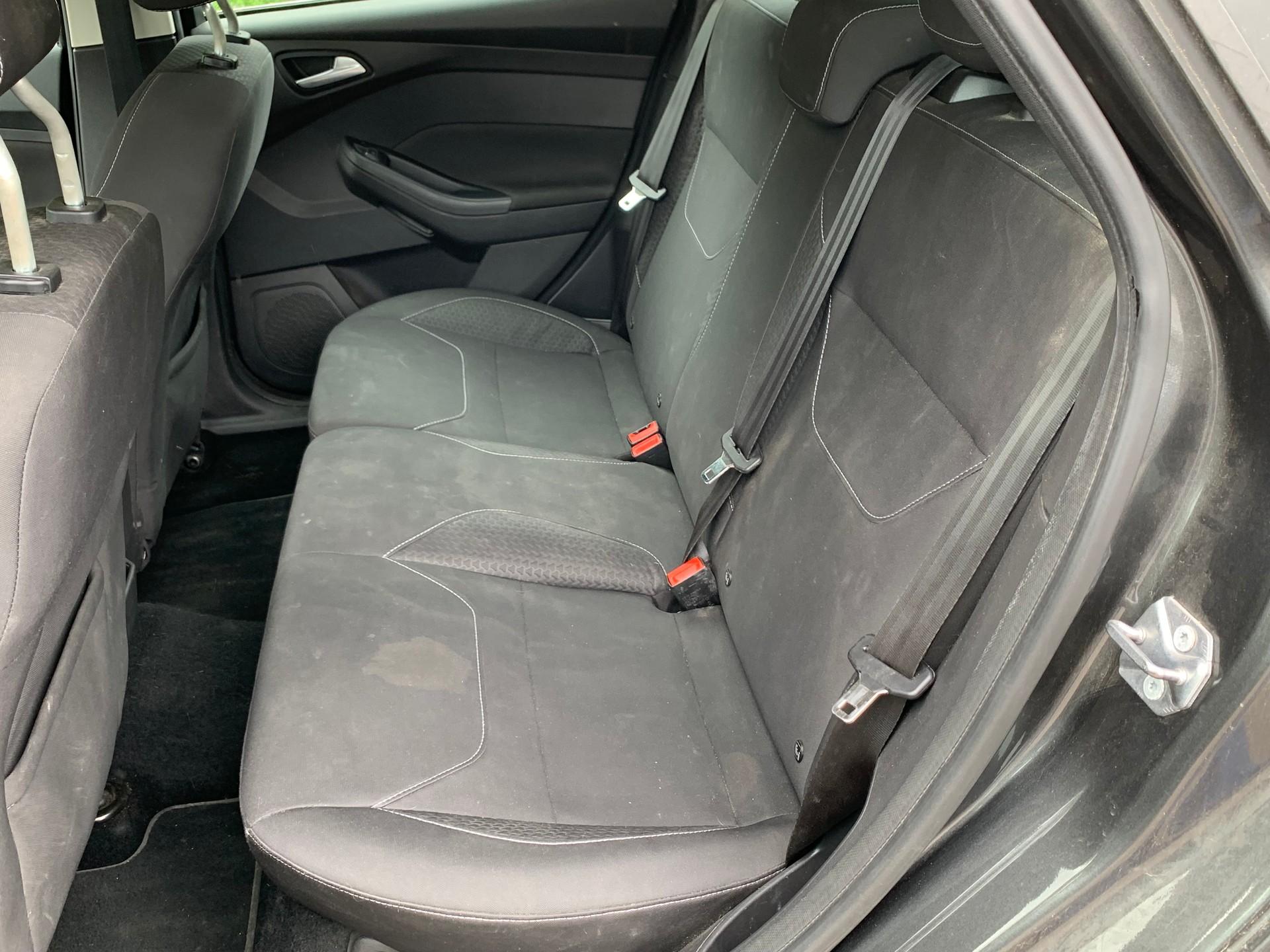 FORD Focus 1.0 SCTi Business-image-11