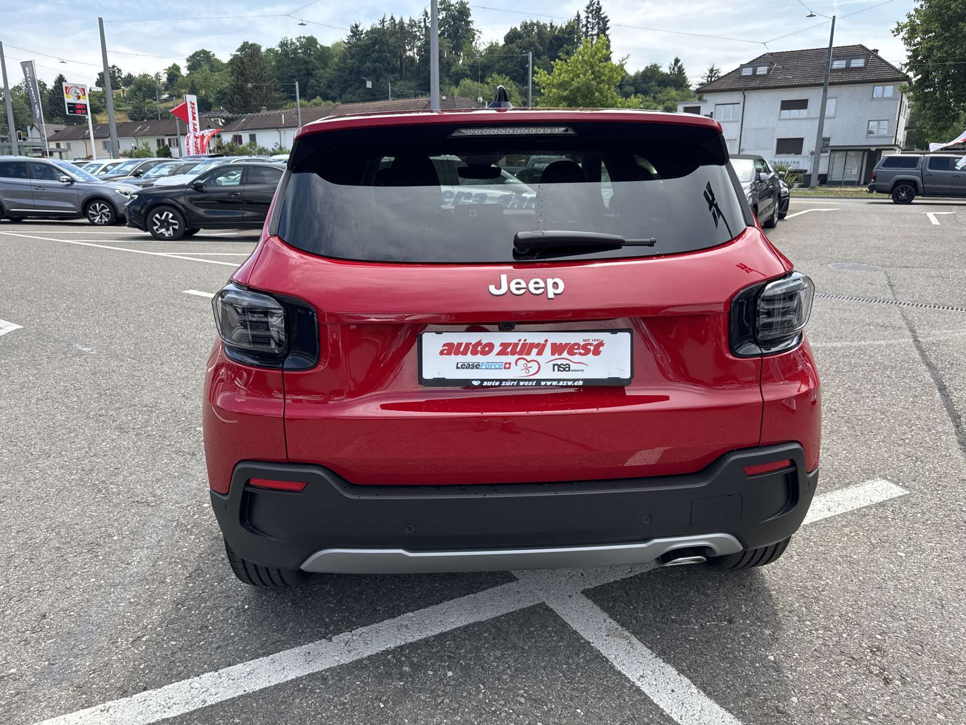 JEEP Avenger 1.2 Turbo MHEV Summit Automat-image-13