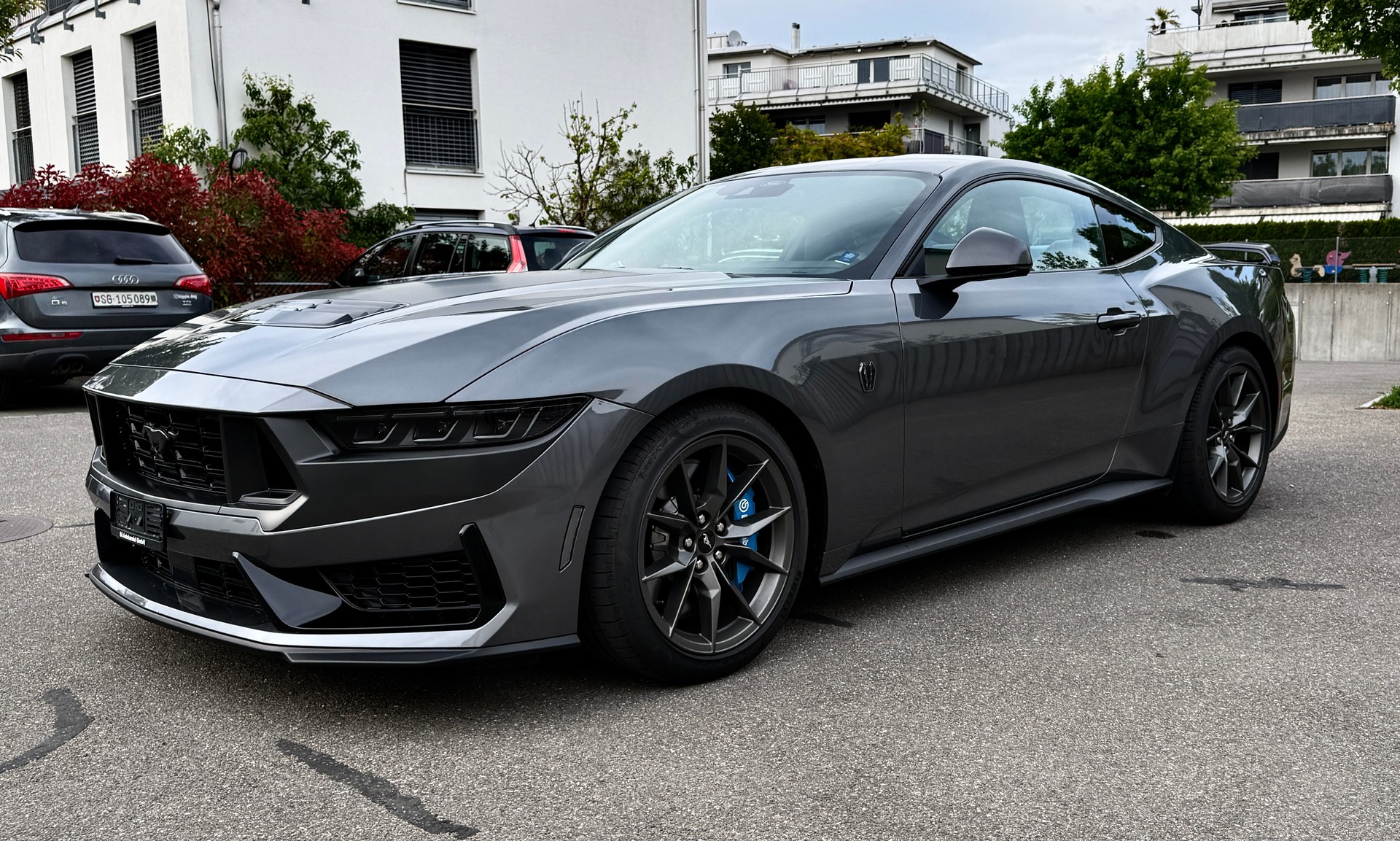 FORD MUSTANG FASTBACK 5.0 V8 DARK HORSE*HERSTELLERGARANTIE 4 JAHRE/100000 KM*-showroom-element-3