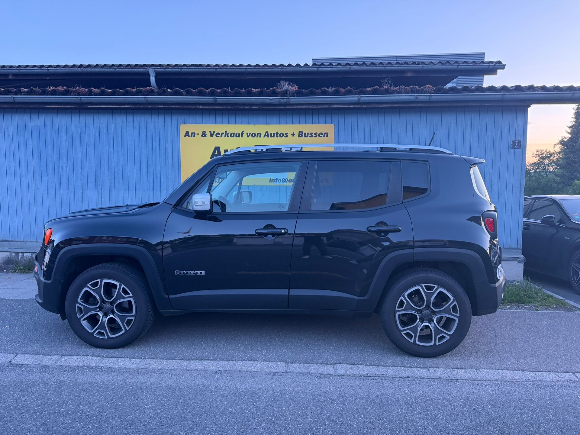 JEEP Renegade 2.0 CRD Limited AWD + Low Range 9ATX-image-7