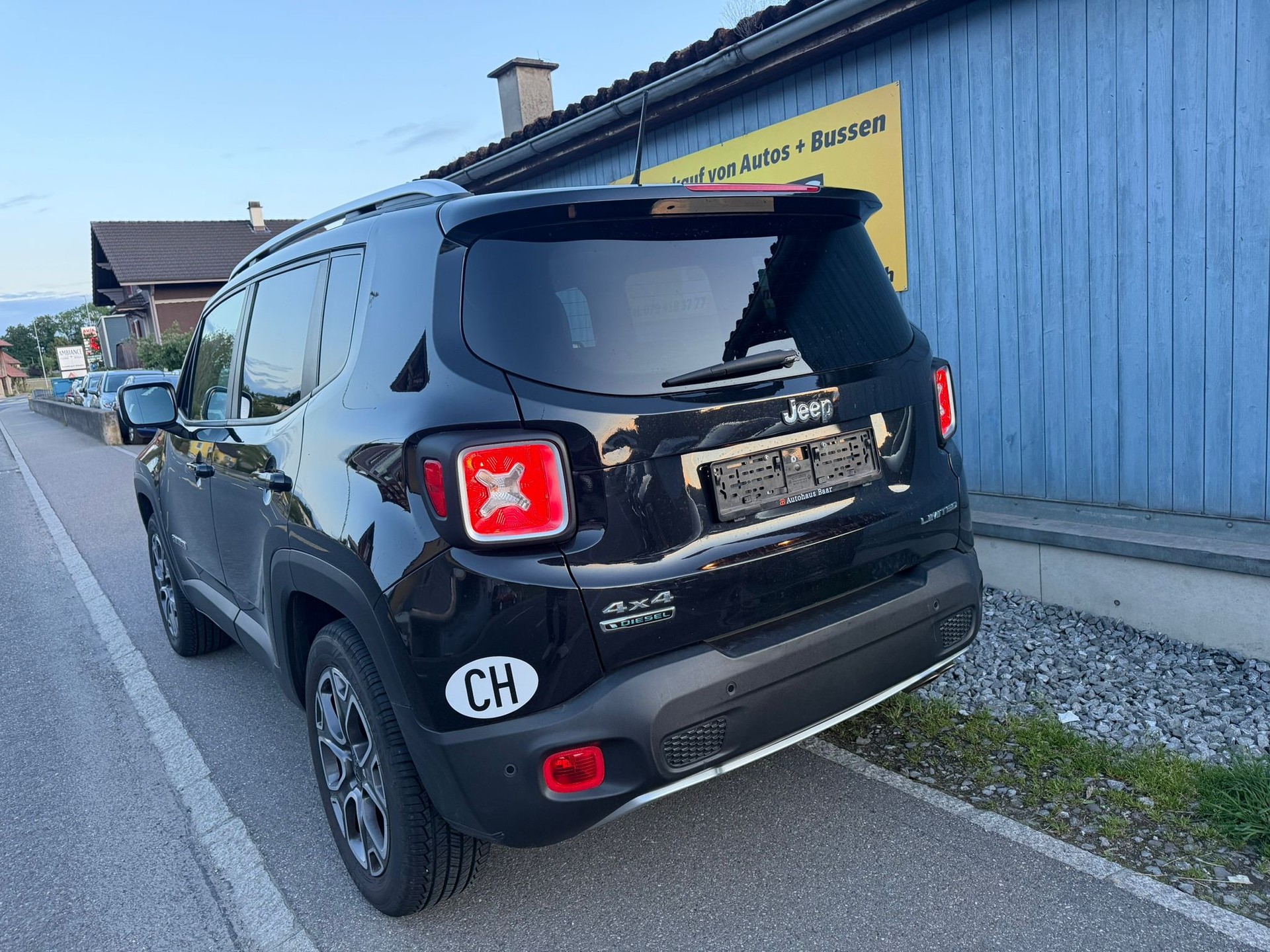 JEEP Renegade 2.0 CRD Limited AWD + Low Range 9ATX-image-6