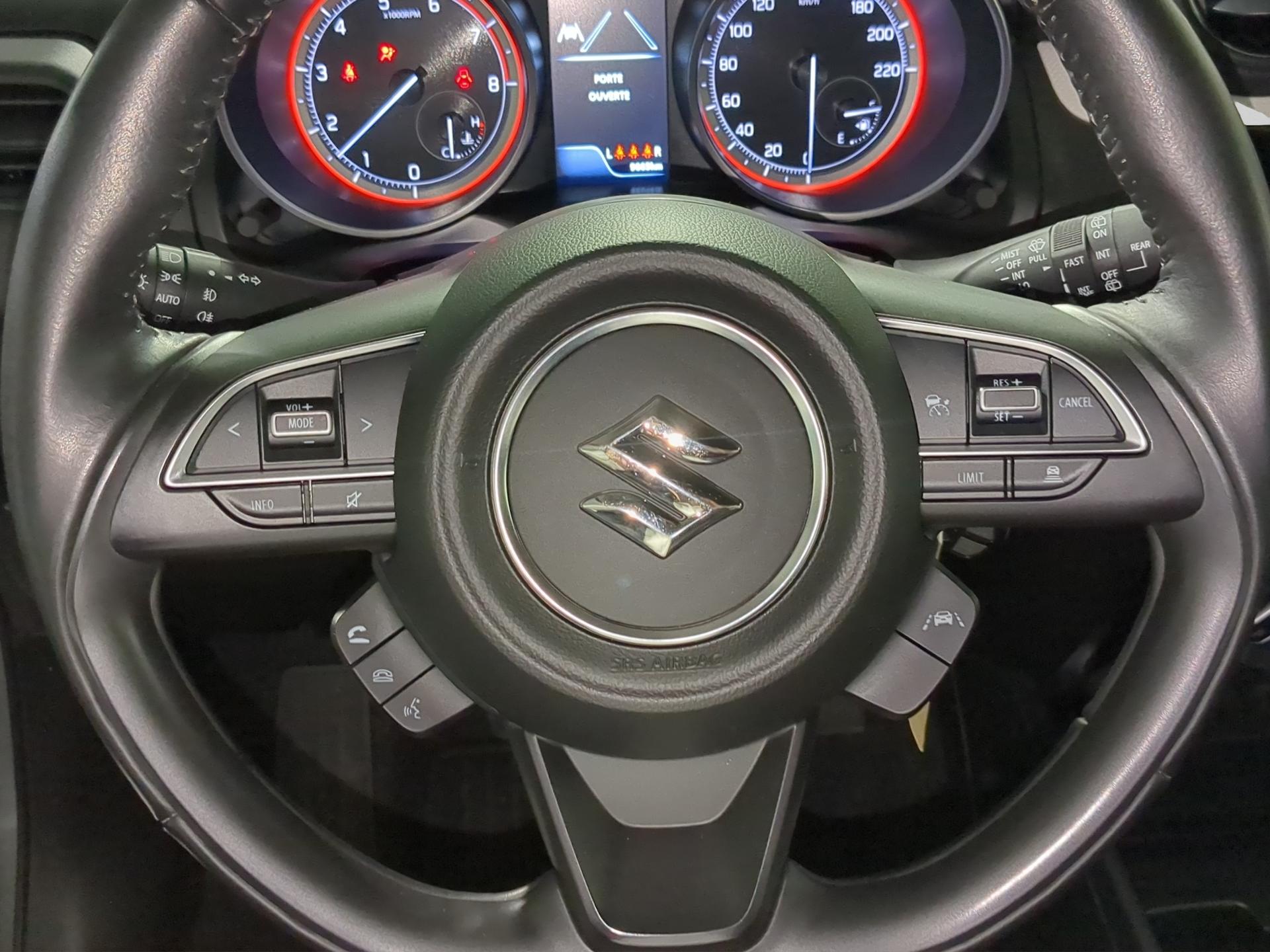 SUZUKI Swift 1.2 Compact + 4x4 Hybrid-image-9