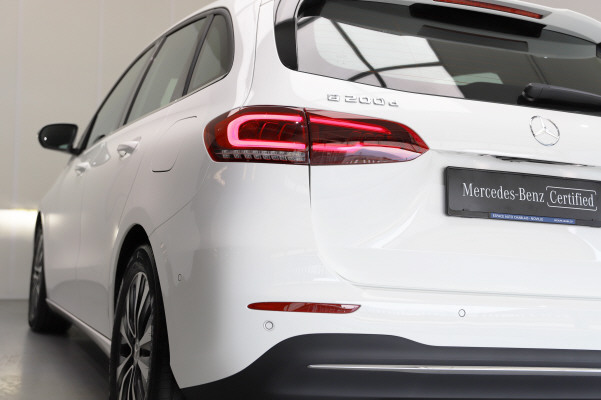 MERCEDES-BENZ B 200 d 4Matic Swiss Star-image-3