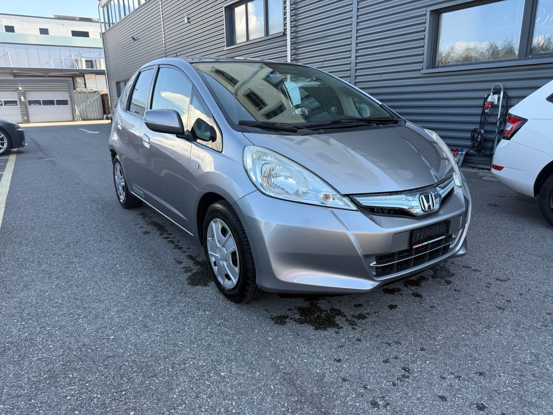 HONDA Jazz 1.3i Hybrid Elegance CVT-image-2