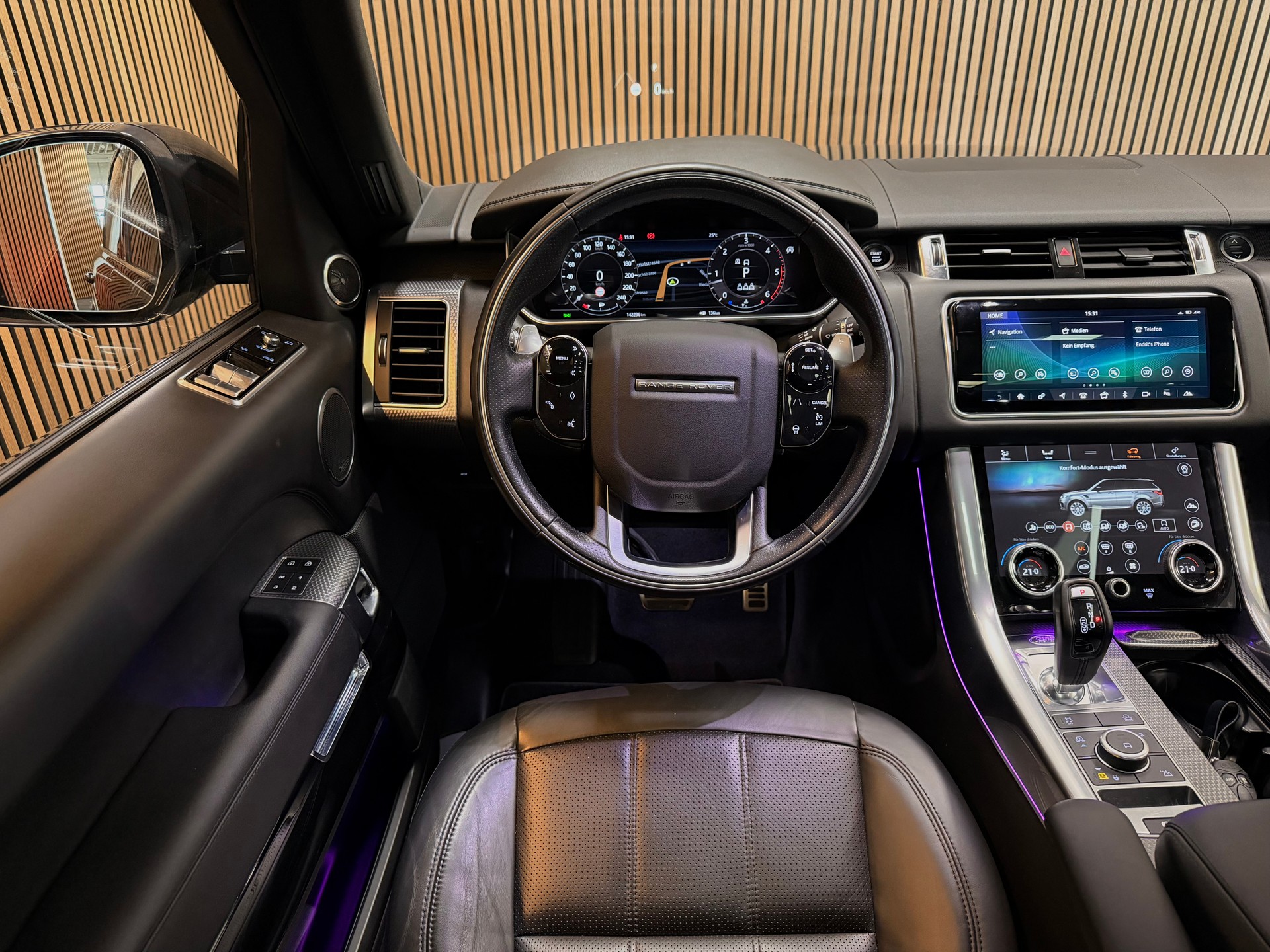 LAND ROVER Range Rover Sport D350 3.0D I6D | Santorini Black | 350PS | CH-Fzg. | CarVertical |-image-22