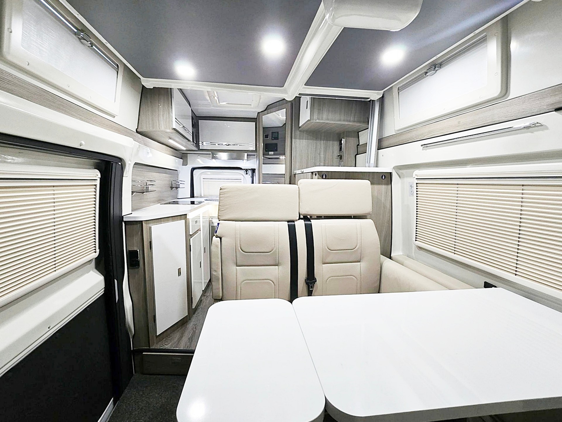 PILOTE RANDGER R 550 2,2 DIESEL HOCHDACH H3 FIAT DUCATO PROFESSIONAL MJ 140-image-10