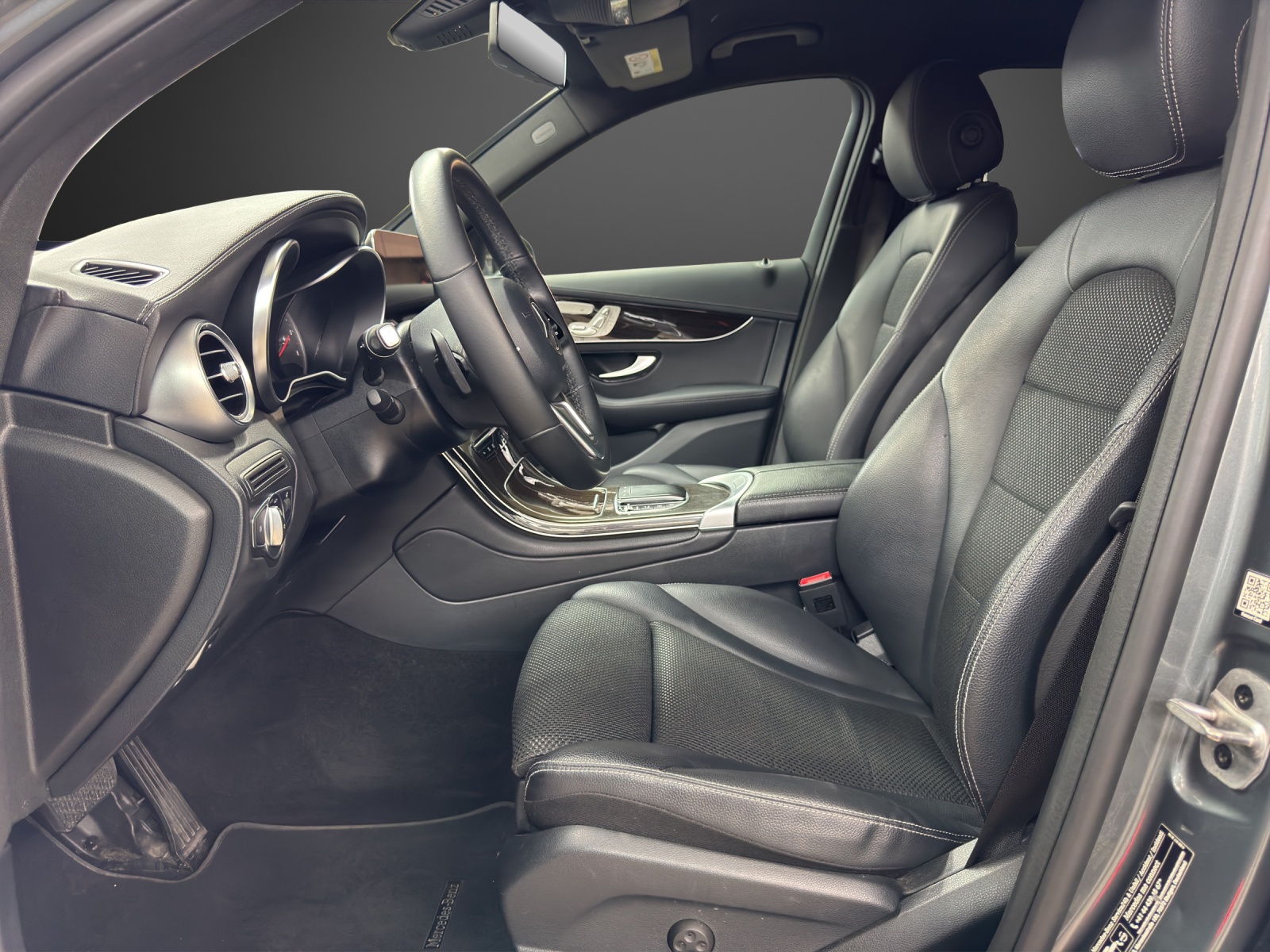 MERCEDES-BENZ GLC 200 d Off-Road 4Matic-image-9