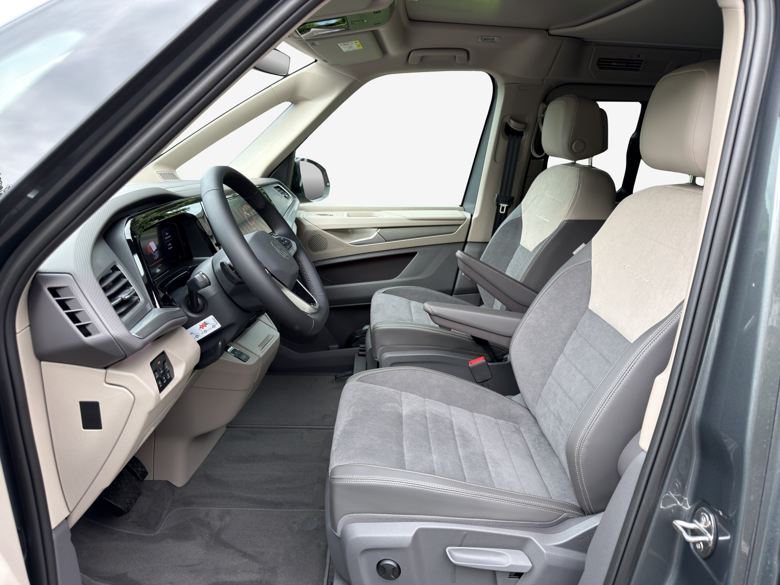 VW California eHybrid Ocean Liberty 4Motion-image-7