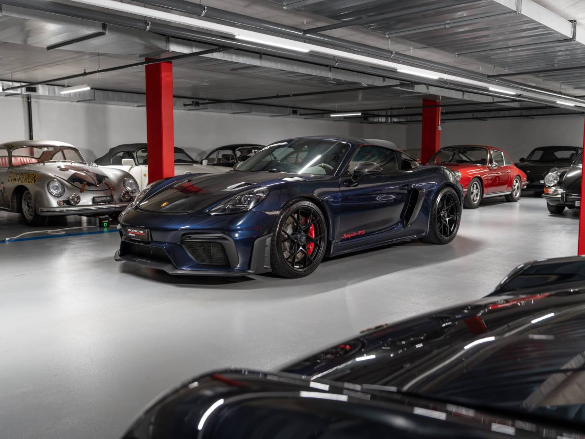 PORSCHE 718 Spyder RS (MY24)-image-8