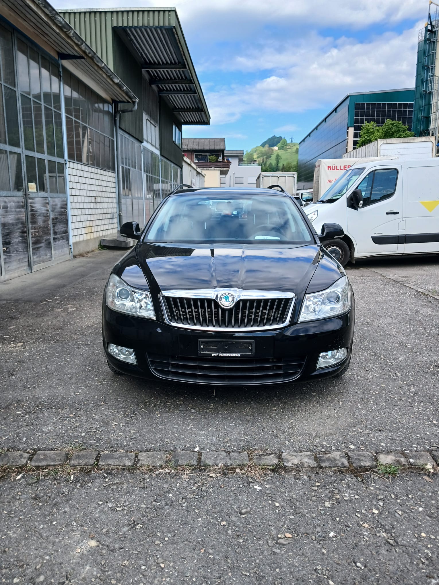 SKODA Octavia Combi 2.0 TDI Elegance 4x4