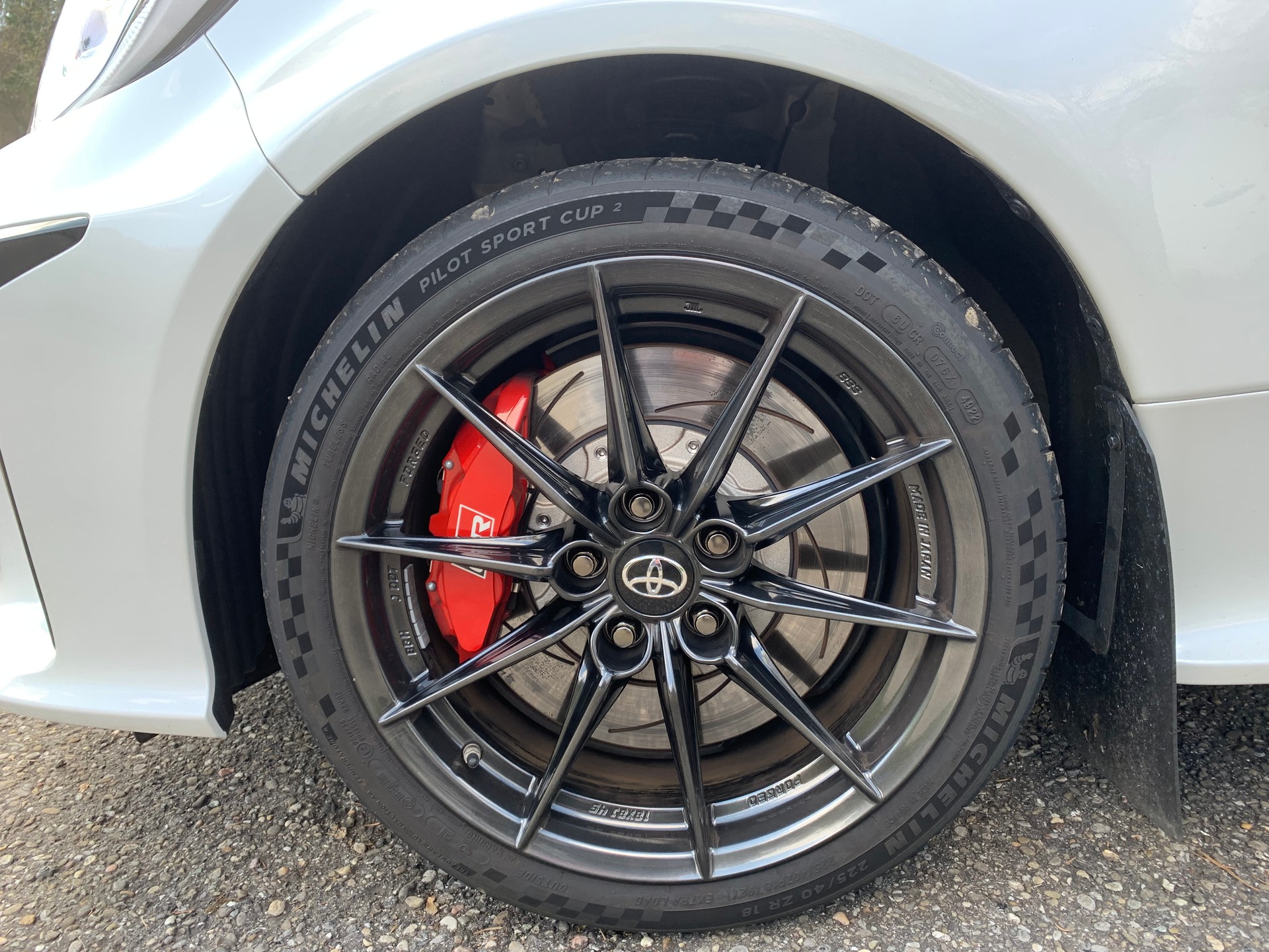 TOYOTA 1.6 Turbo Sport 4x4-image-3