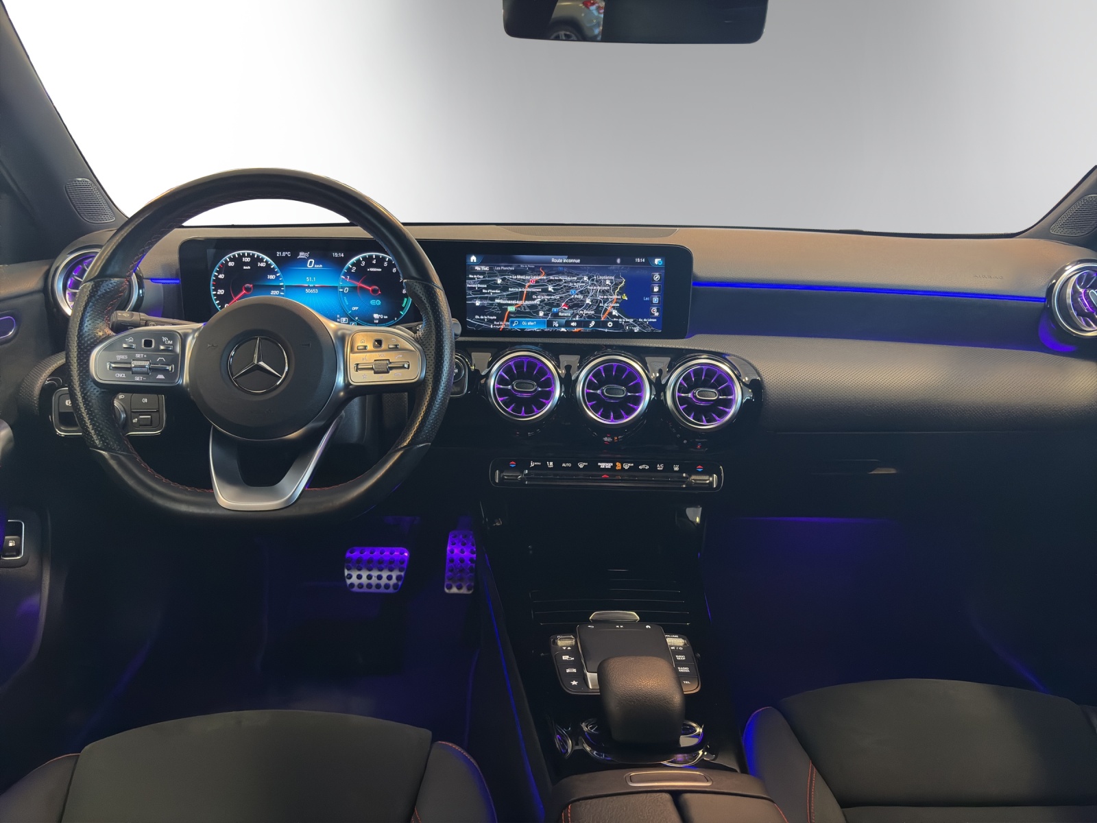 Image MERCEDES-BENZ A-250 A 250e AMG Line