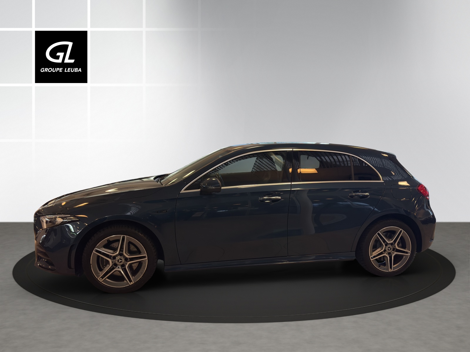 Image MERCEDES-BENZ A-250 A 250e AMG Line