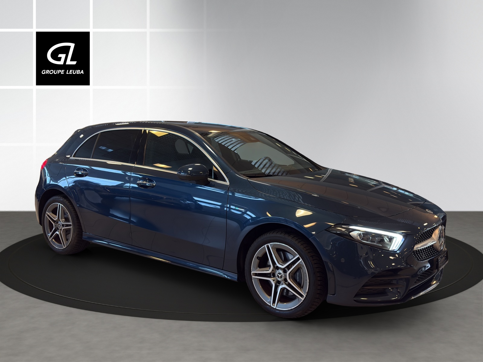 Photo MERCEDES-BENZ A-250 A 250e AMG Line