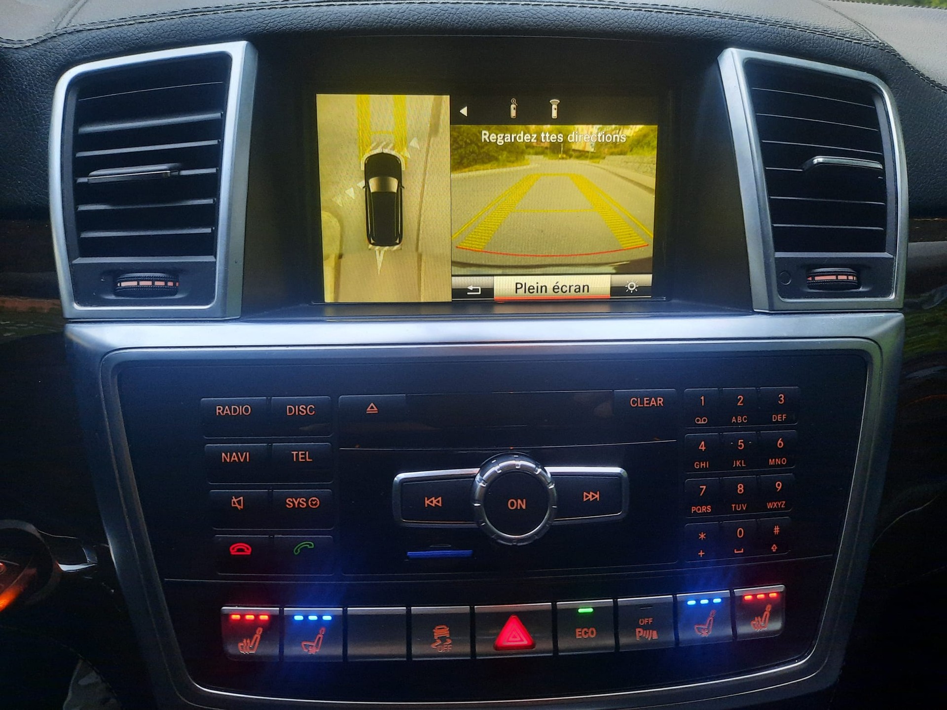 MERCEDES-BENZ GL 350 BlueTEC 4Matic 7G-TRONIC-image-13