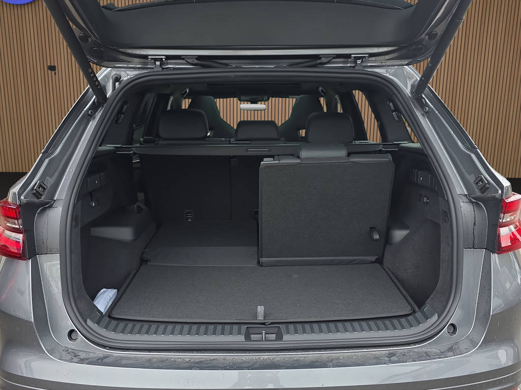 SKODA Kodiaq 2.0 TSI RS-image-14