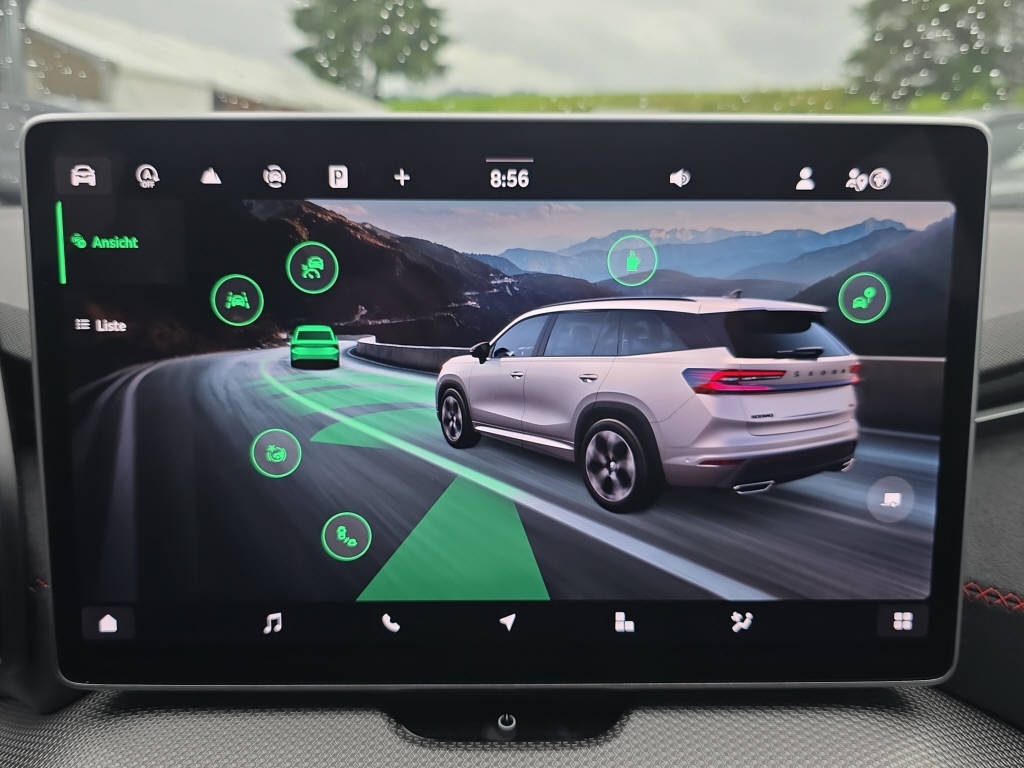 SKODA Kodiaq 2.0 TSI RS-image-24