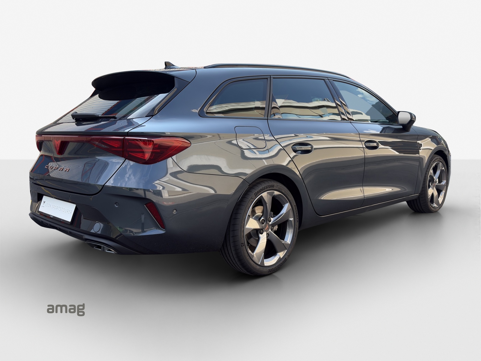 CUPRA LEON ST 2.0 TSI DSG 4Drive-image-4