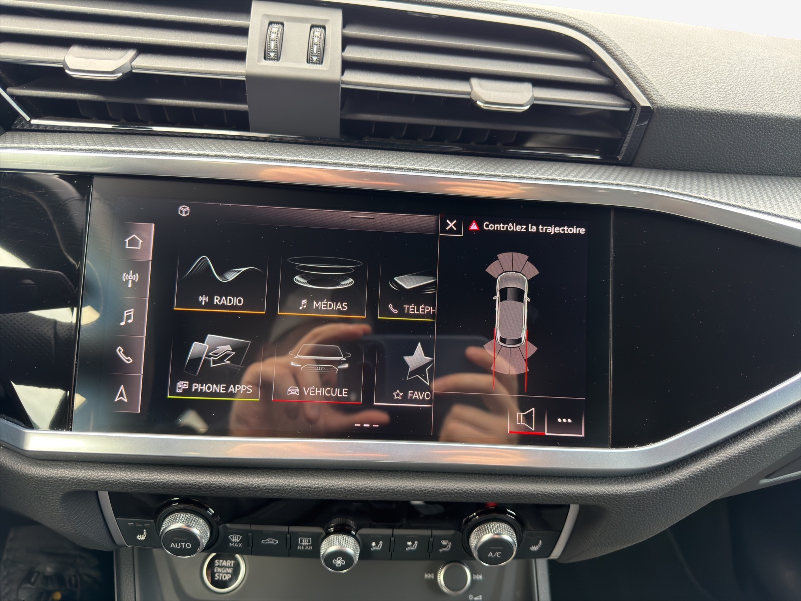 AUDI Q3 Sportback 35 TFSI Attraction S-tronic-image-15