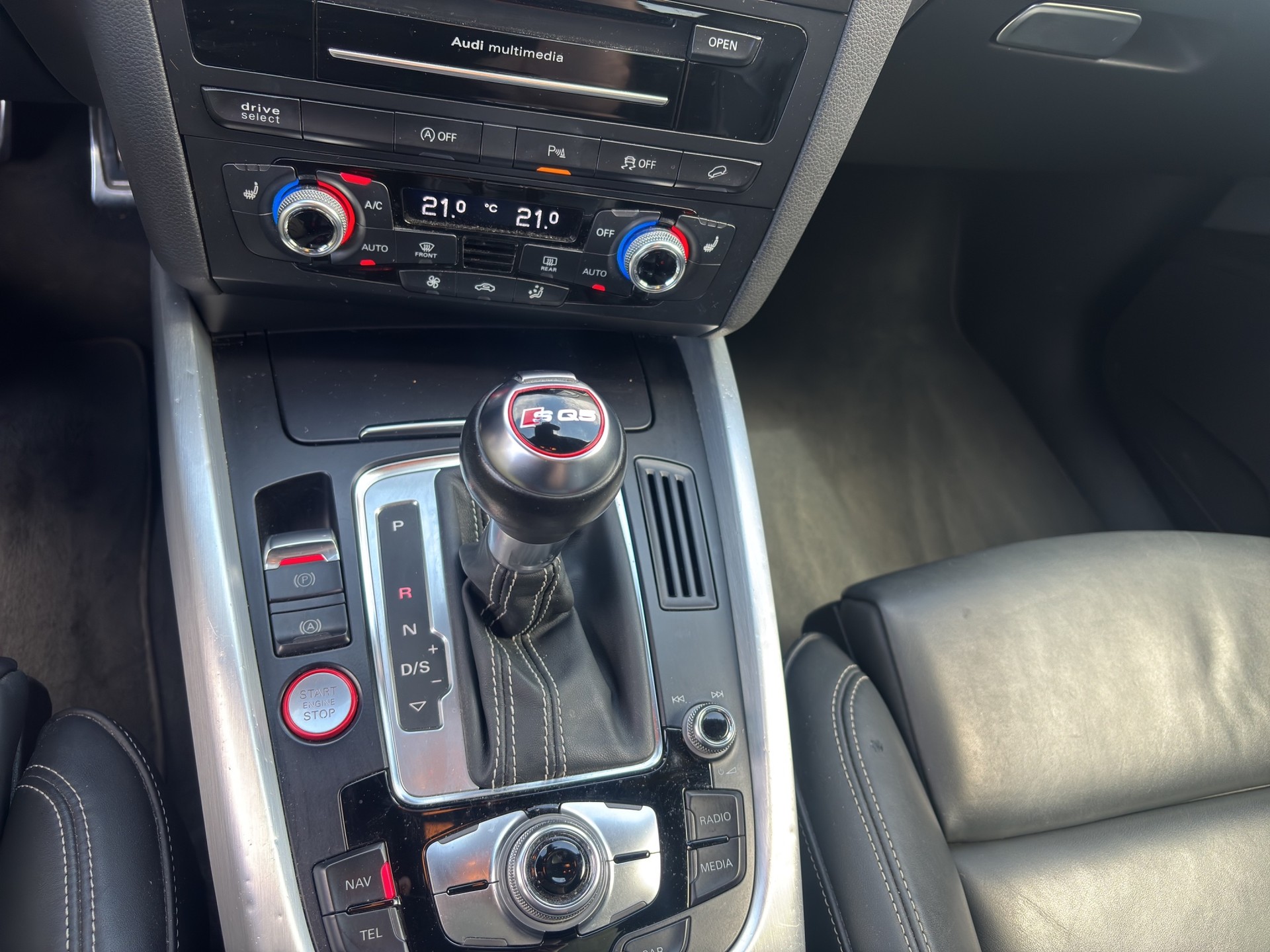 AUDI SQ5 3.0 TDI quattro tiptronic-image-14