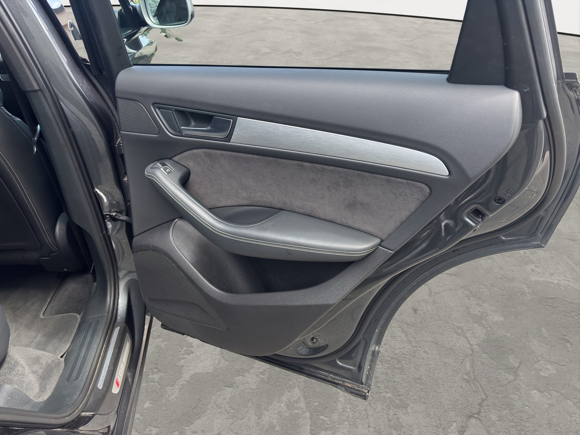 AUDI SQ5 3.0 TDI quattro tiptronic-image-17