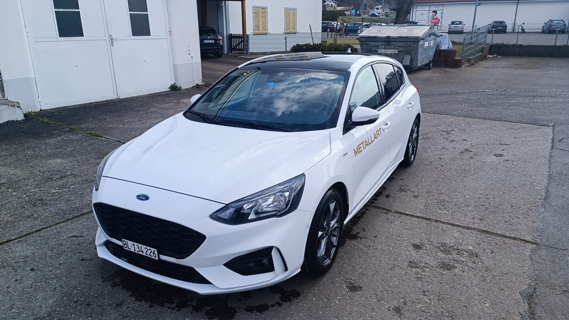 FORD 1.0i EcoB 125 ST-Line — slika 1