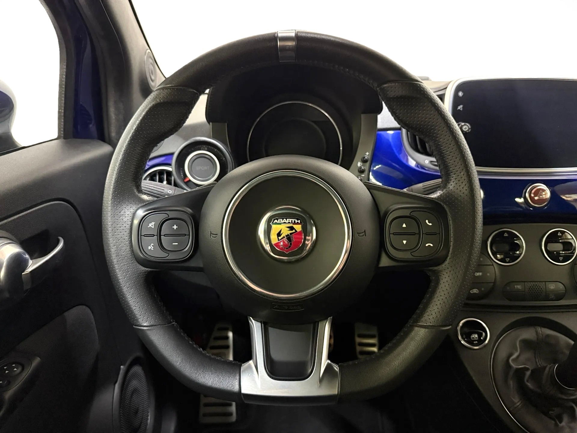FIAT 595 1.4 16V Turbo Abarth-image-16