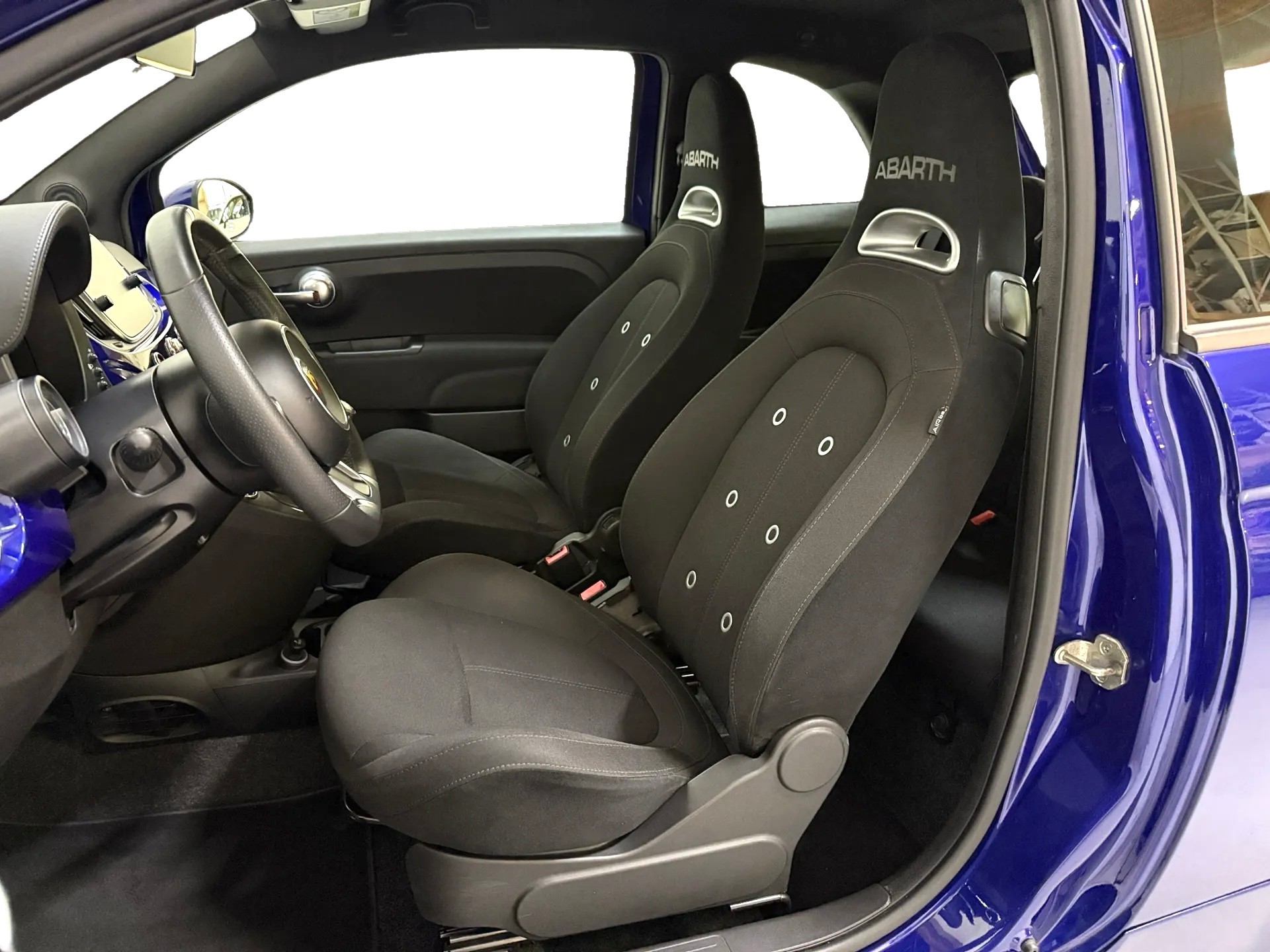 FIAT 595 1.4 16V Turbo Abarth-image-11