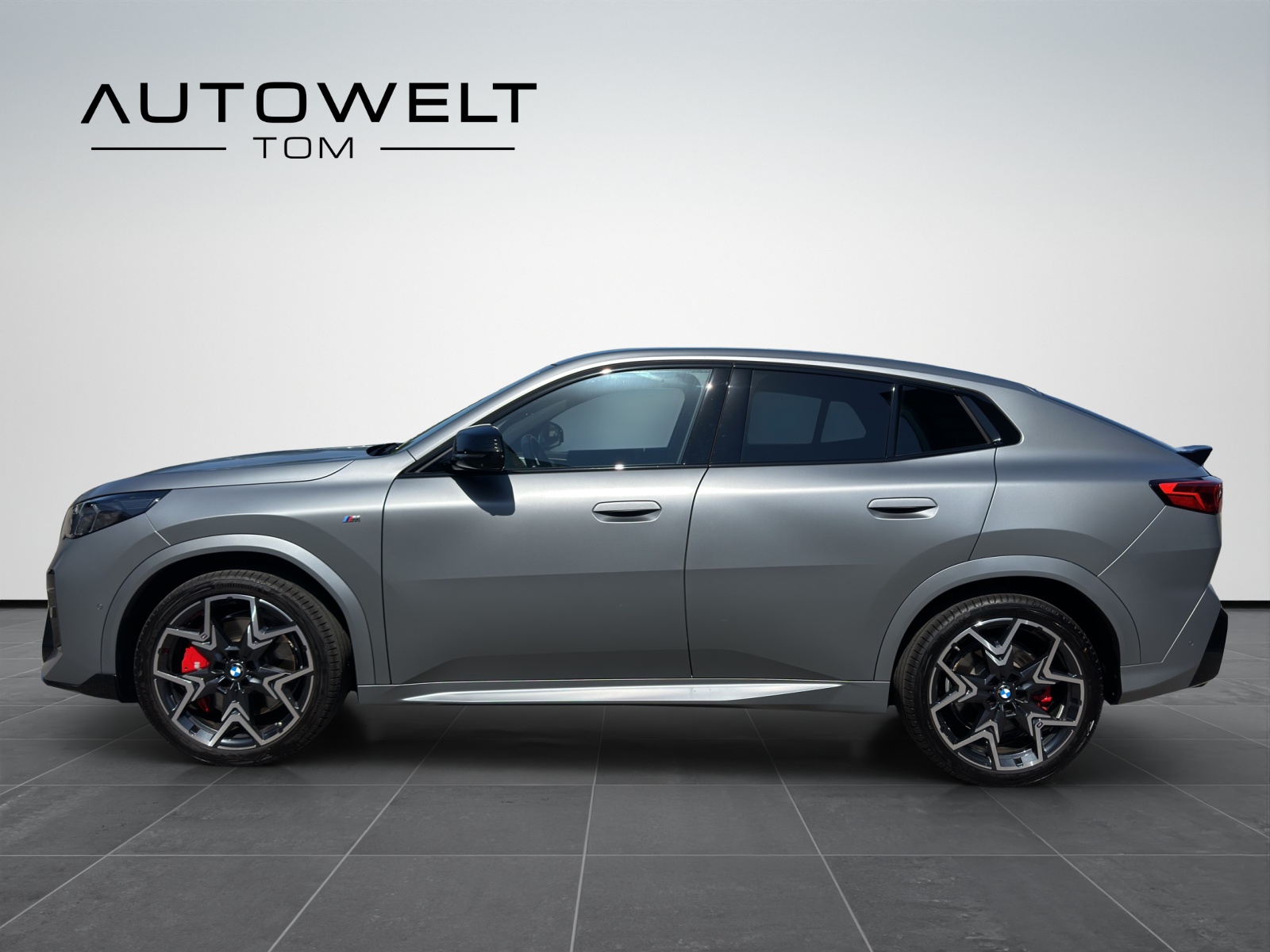 BMW X2 xDrive M35i M Sport Pro *Schweizer Fahrzeug*Anhängerkupplung Nachrüstbar*gratis Service*-image-1