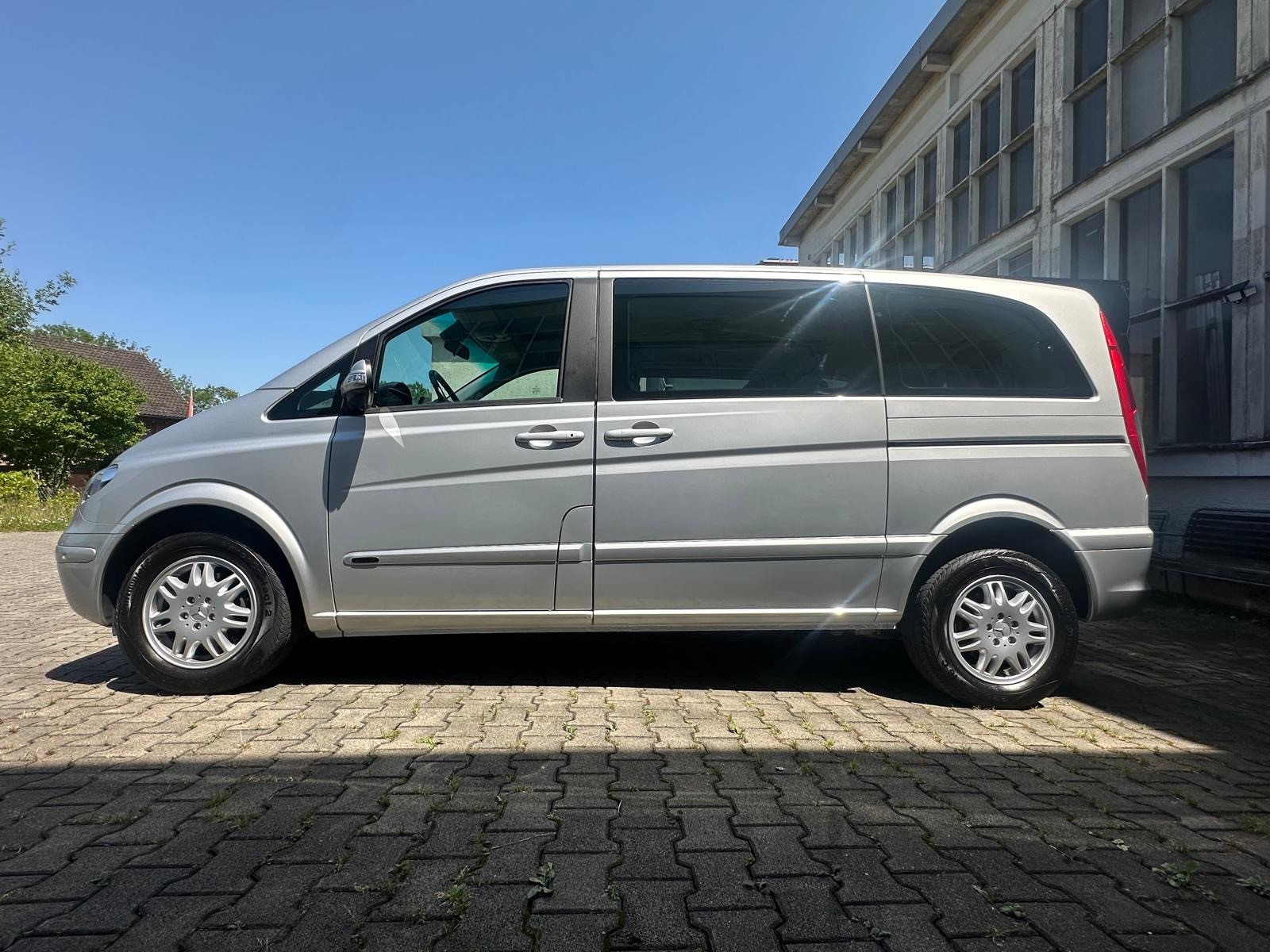 MERCEDES-BENZ 2.2 CDI Trend kurz-image-1