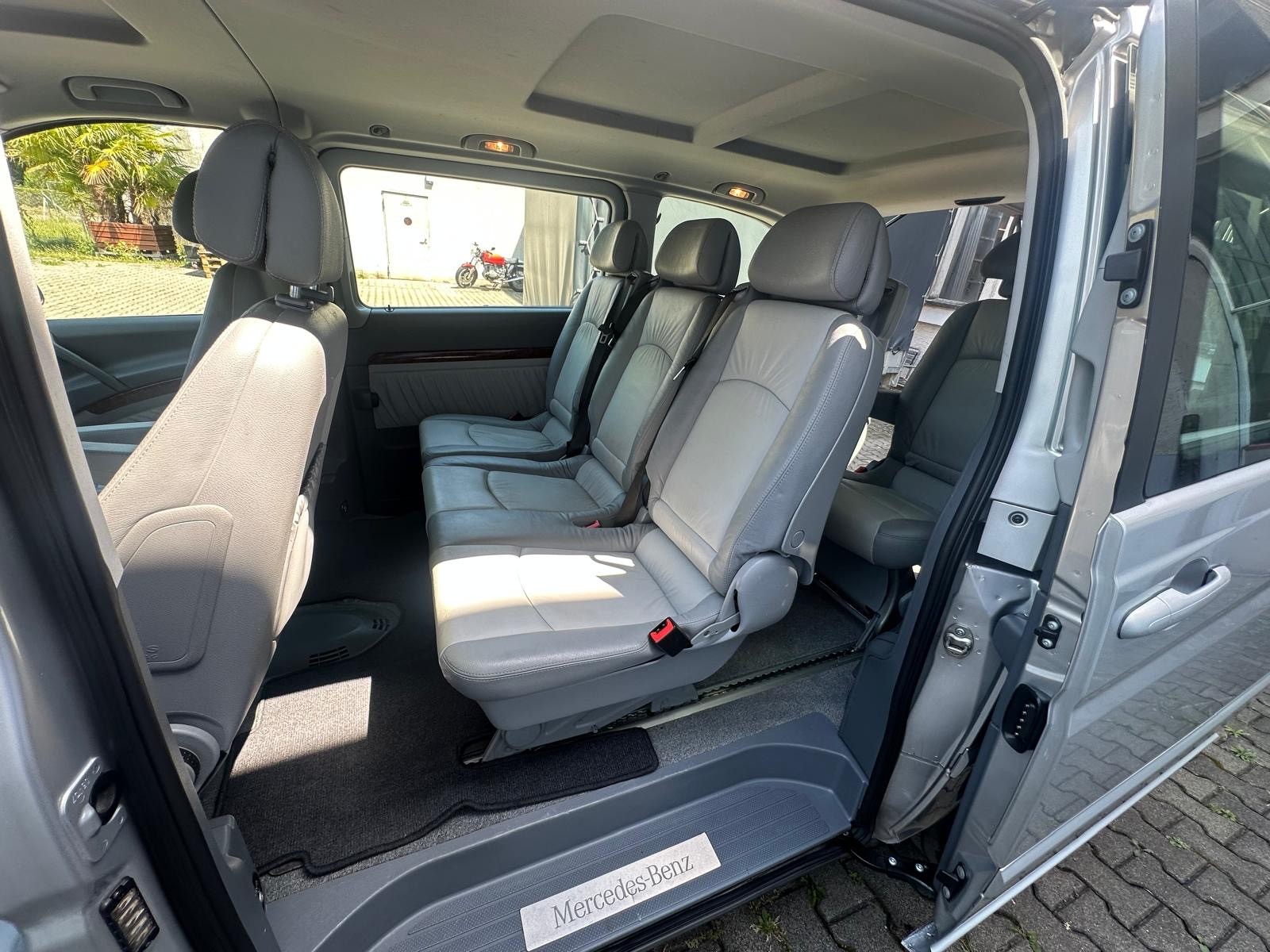MERCEDES-BENZ 2.2 CDI Trend kurz-image-4