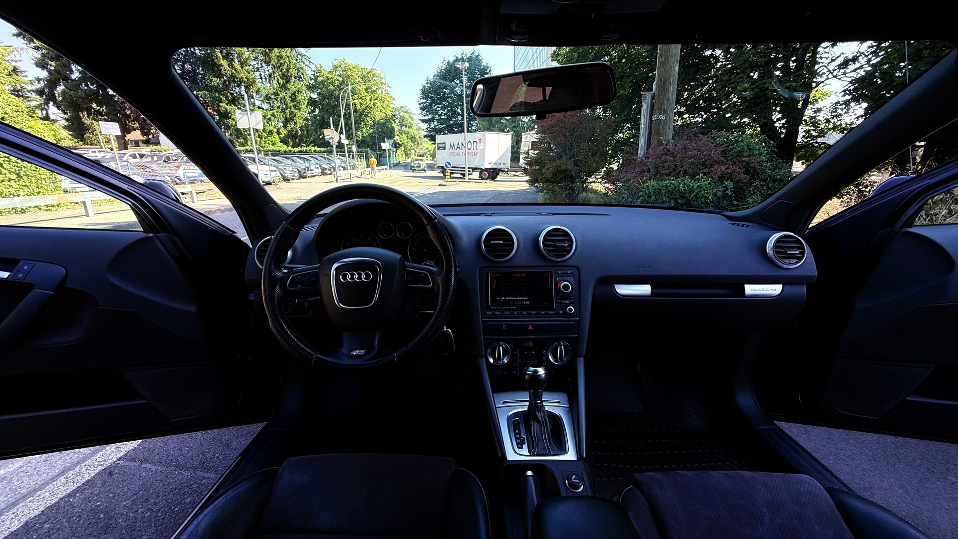AUDI A3 Sportback 2.0 TFSI Style quattro S-tronic-image-8