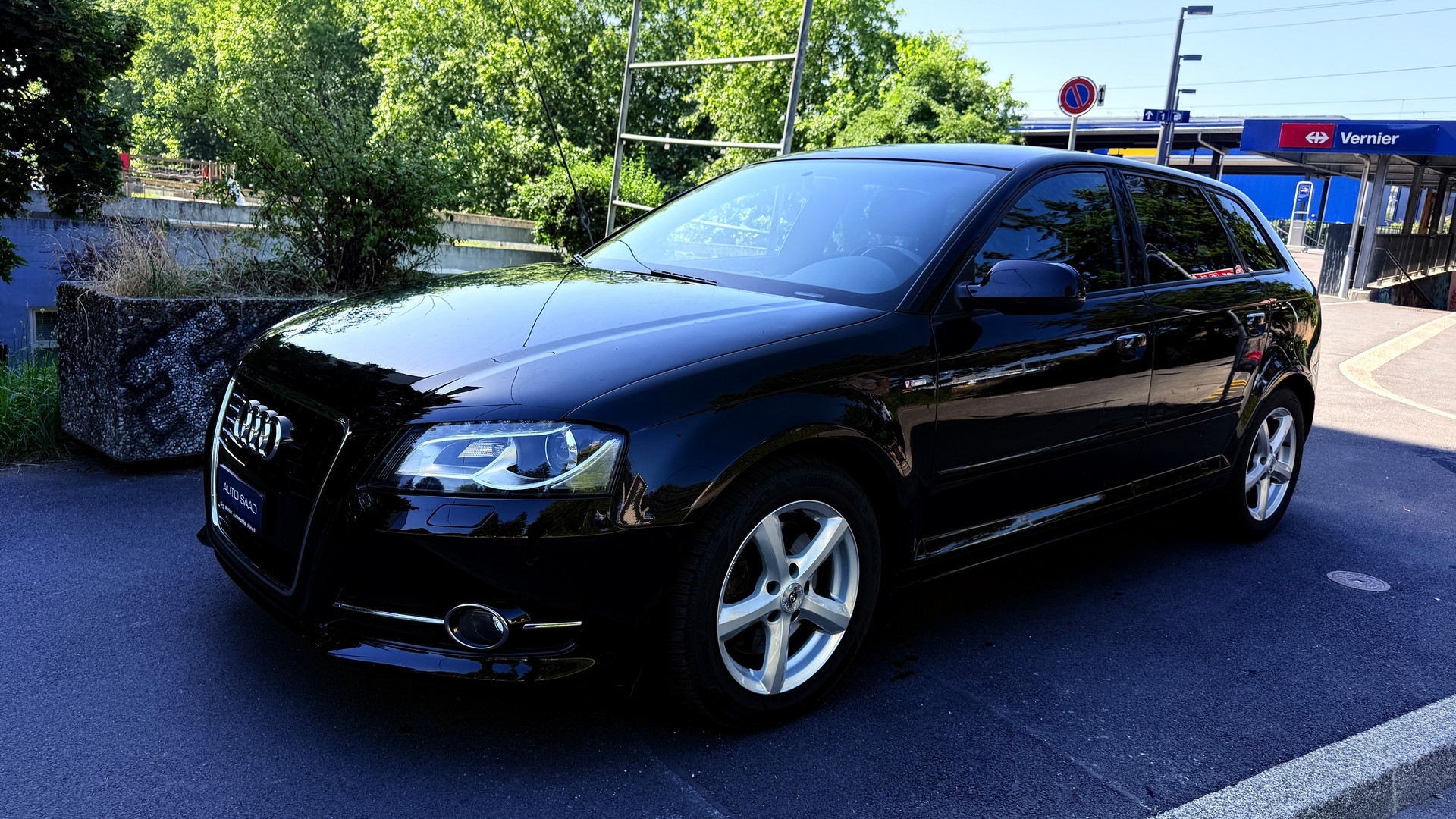 AUDI A3 Sportback 2.0 TFSI Style quattro S-tronic-image-2
