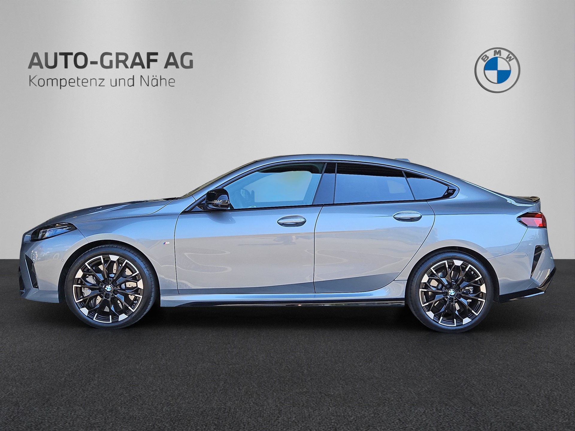 BMW M235i M Sportpaket Pro xDrive Gran Coupé-showroom-element-1