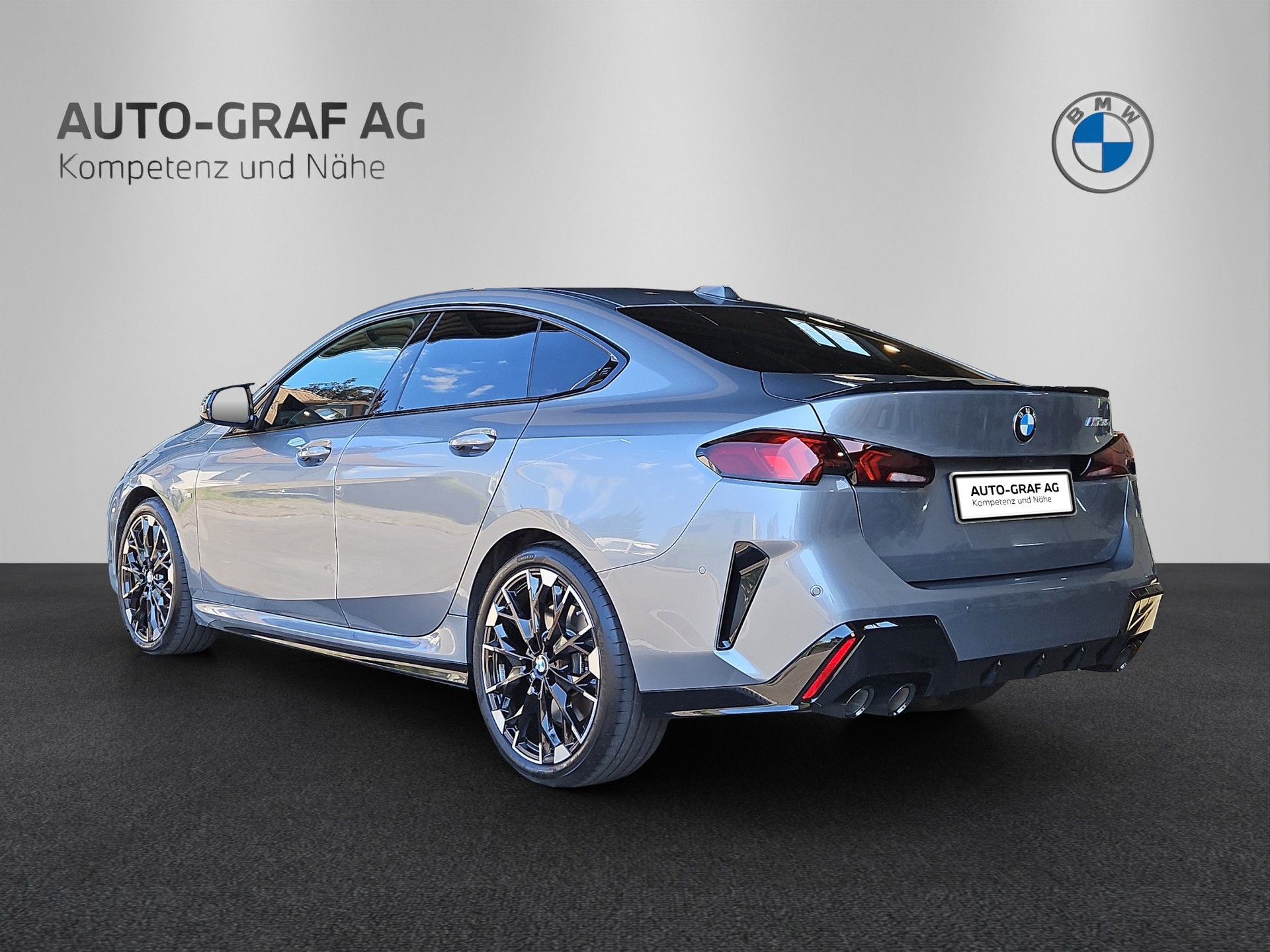 BMW M235i M Sportpaket Pro xDrive Gran Coupé-showroom-element-2