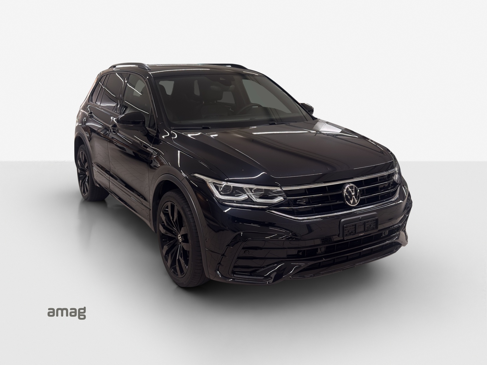 VW Tiguan 2.0TSI R-Line 4Motion DSG-image-5
