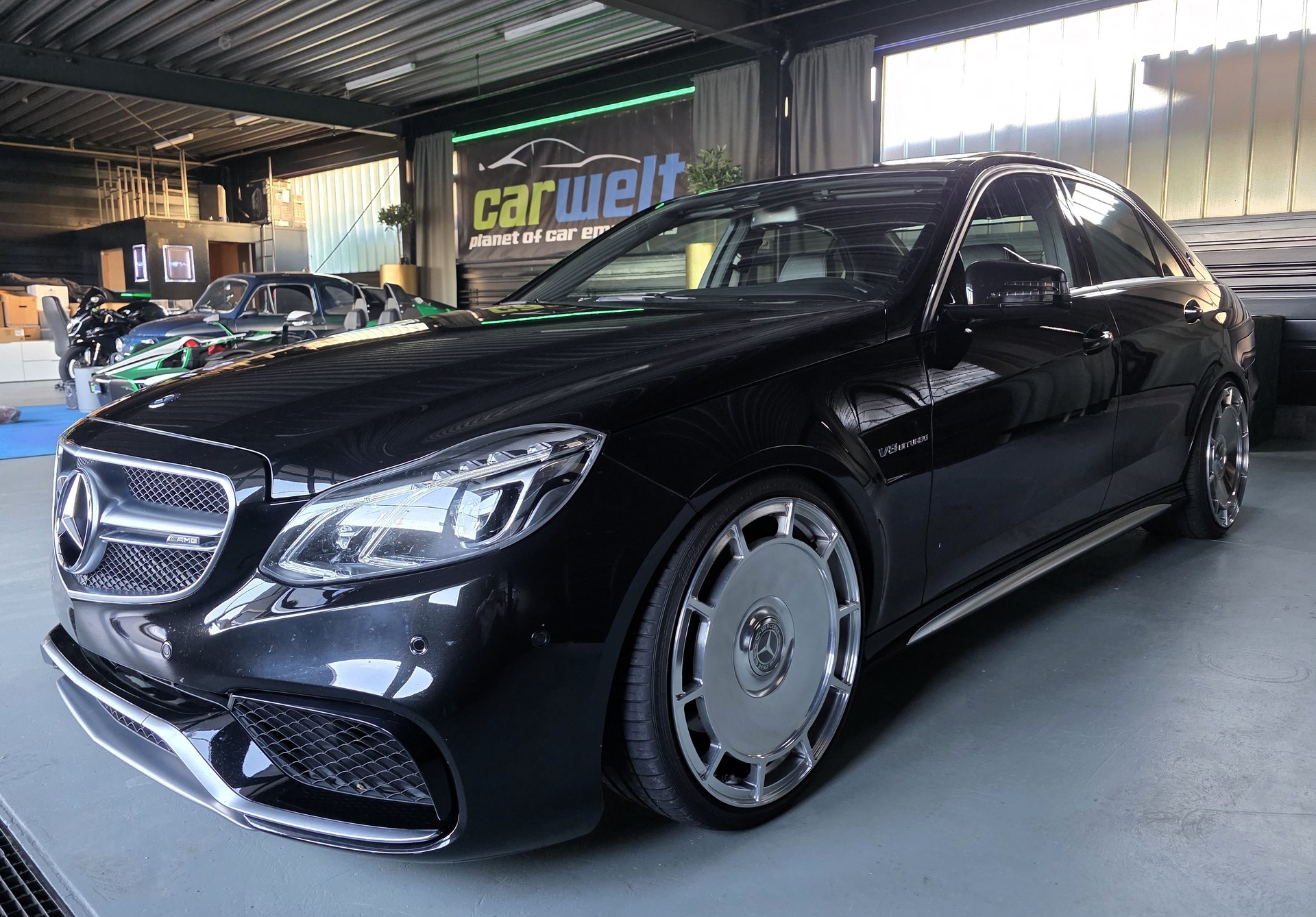 MERCEDES-BENZ E 63 V8 S AMG 4matic-image-7