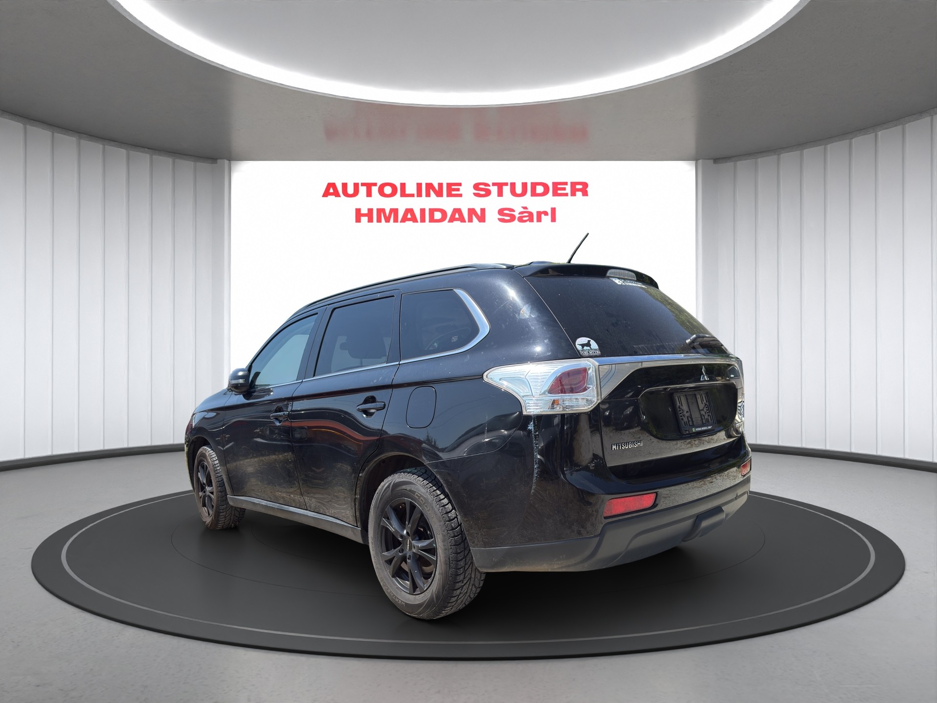 MITSUBISHI Outlander 2.2 DID Navigator 4WD Automatic-image-1