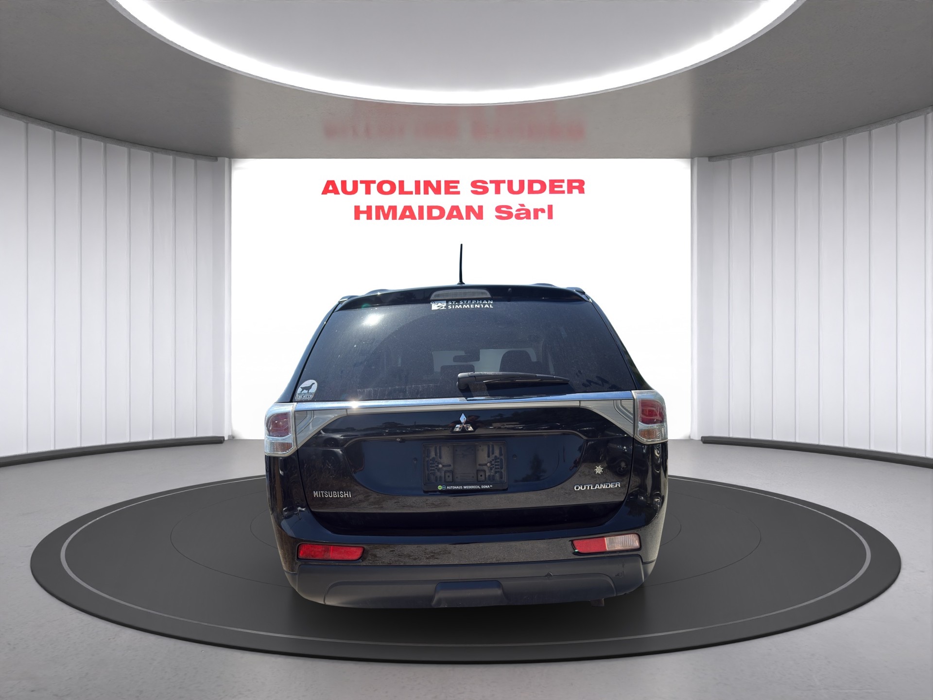 MITSUBISHI Outlander 2.2 DID Navigator 4WD Automatic-image-5