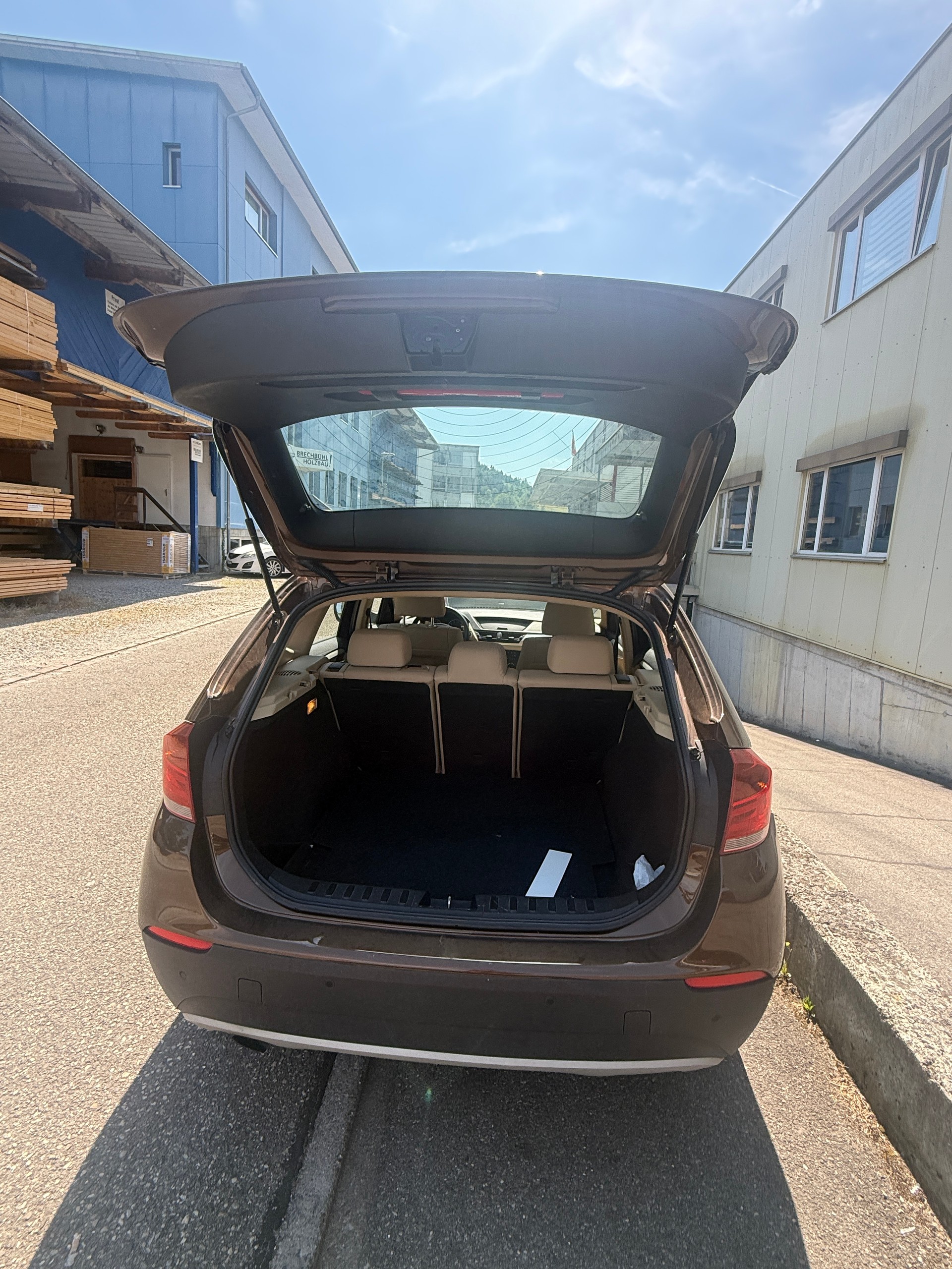 BMW X1 sDrive 18i Steptronic-image-6