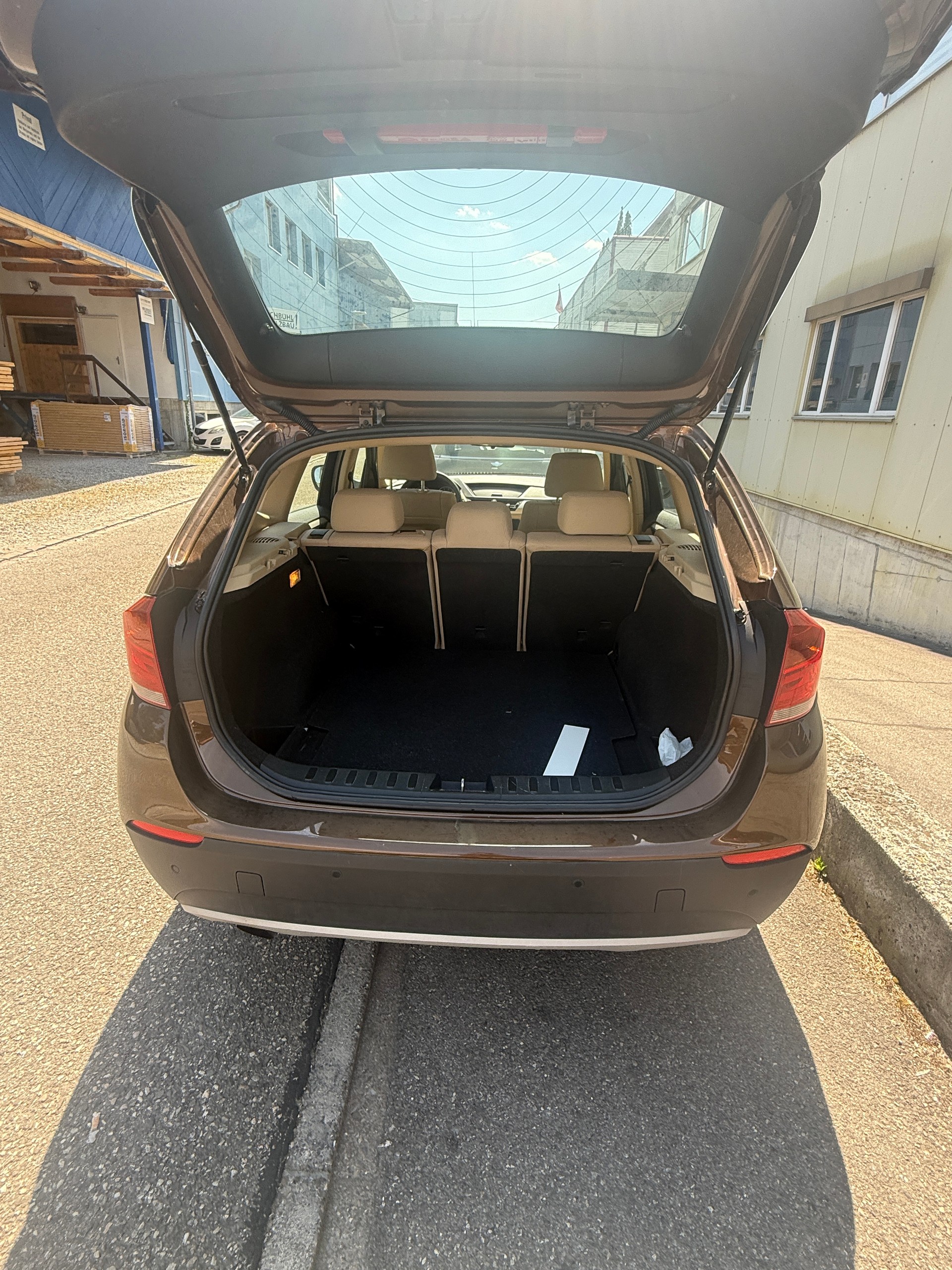 BMW X1 sDrive 18i Steptronic-image-7