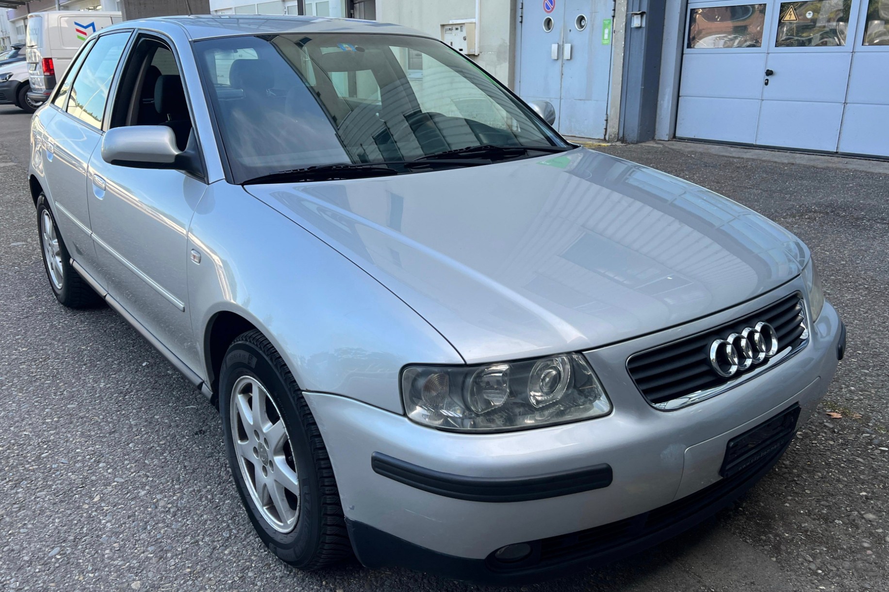 AUDI A3 1.9 TDI-PD Ambition-image-3