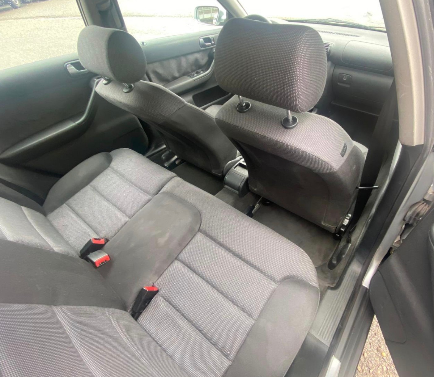 AUDI A3 1.9 TDI-PD Ambition-image-10